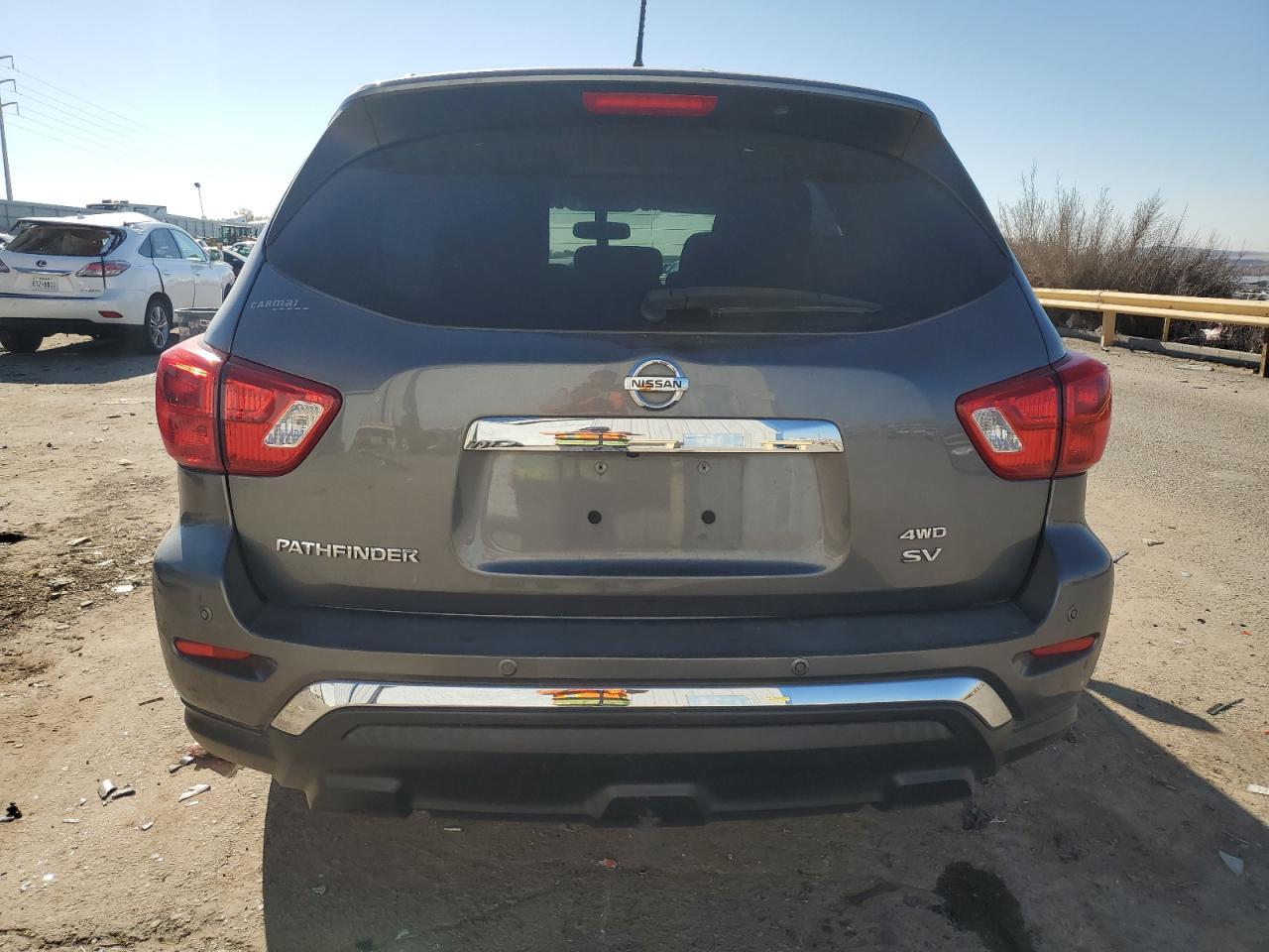 2017 NISSAN PATHFINDER - Image 6