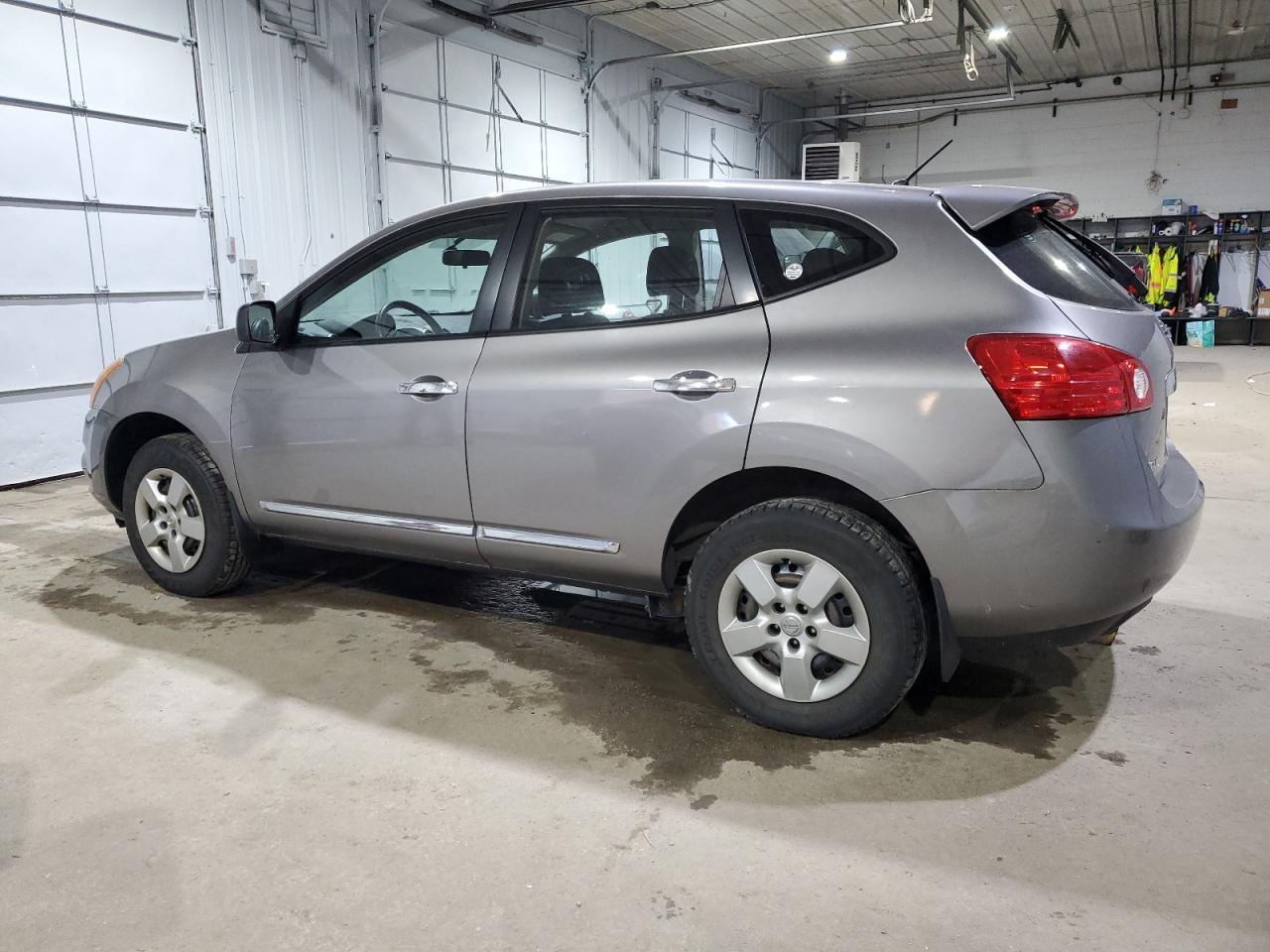 2013 NISSAN ROGUE S - Фото 2