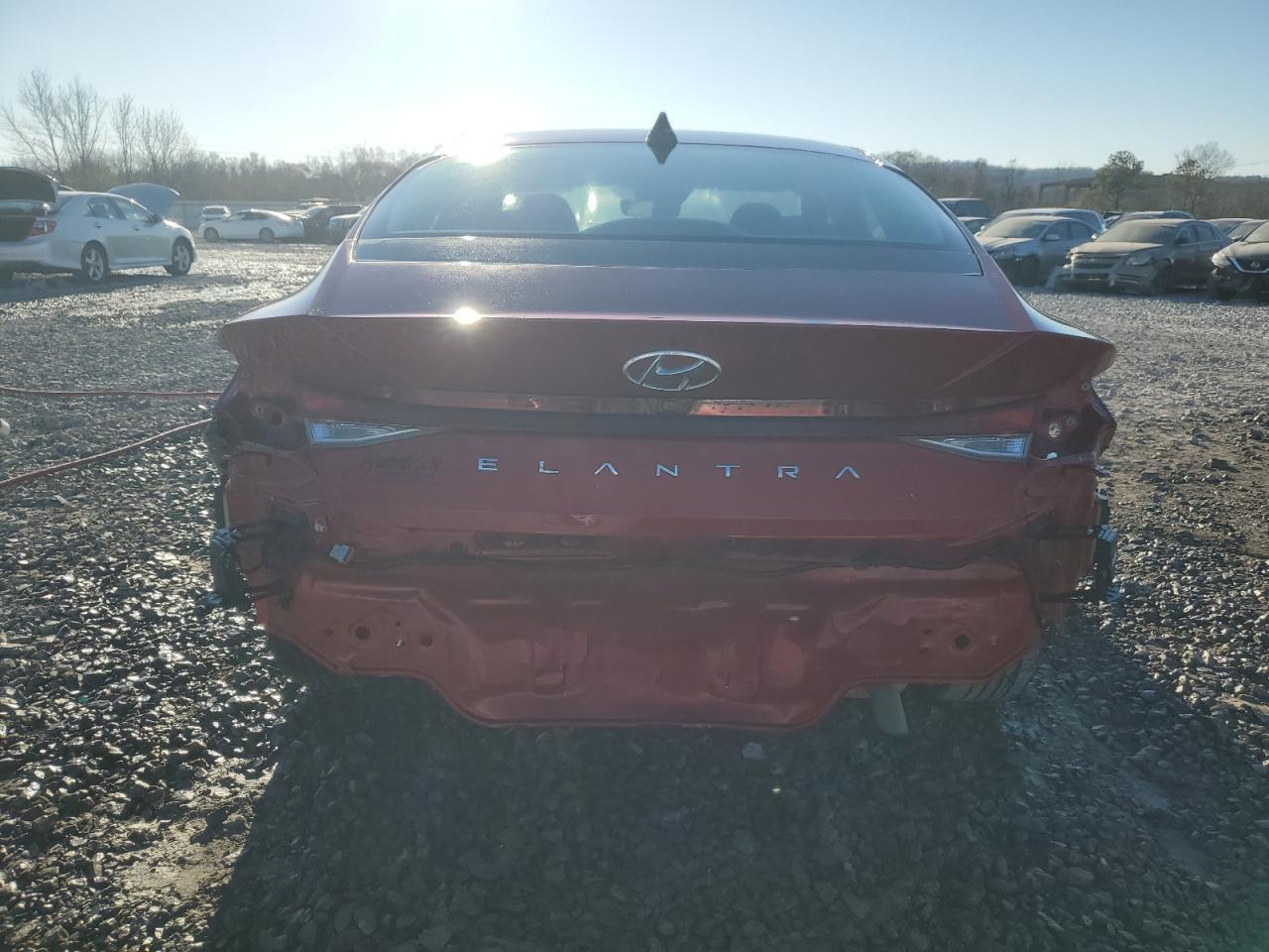 2023 HYUNDAI ELANTRA SE - Фото 6