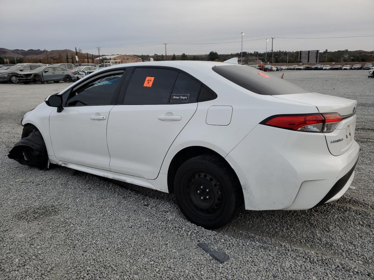 2020 TOYOTA COROLLA LE - Фото 2