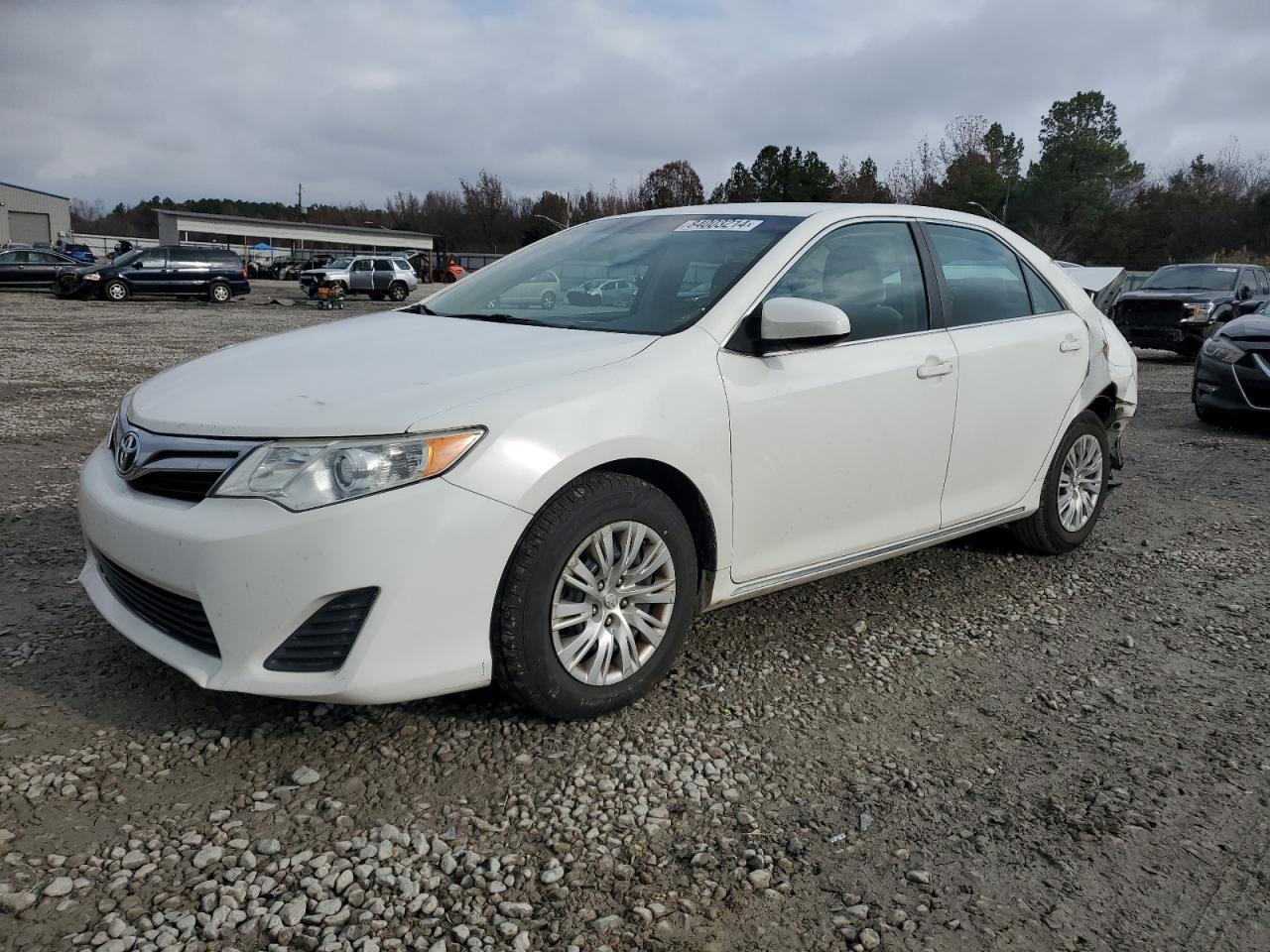 2014 TOYOTA CAMRY L