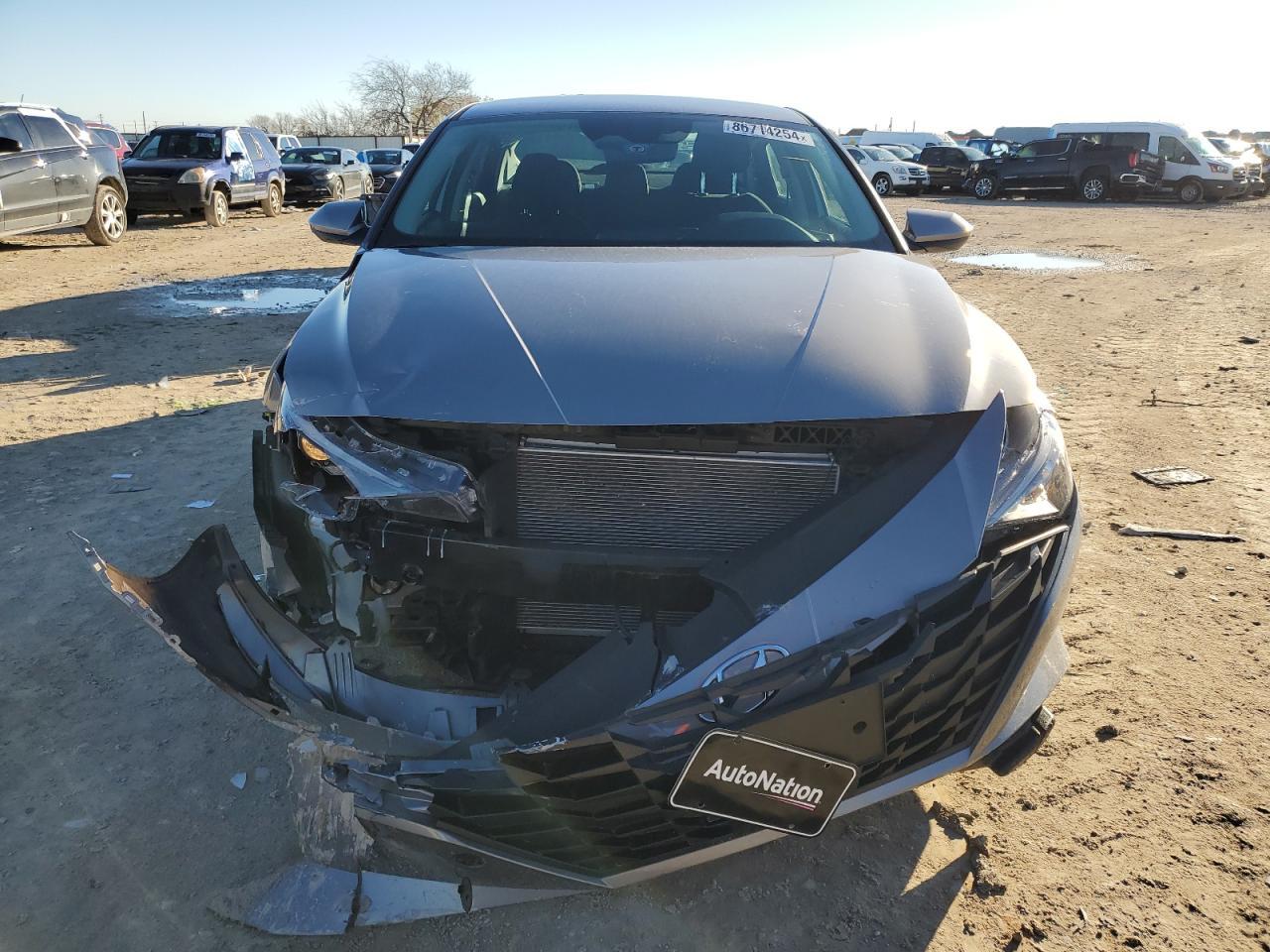 2023 HYUNDAI ELANTRA SE - Image 5