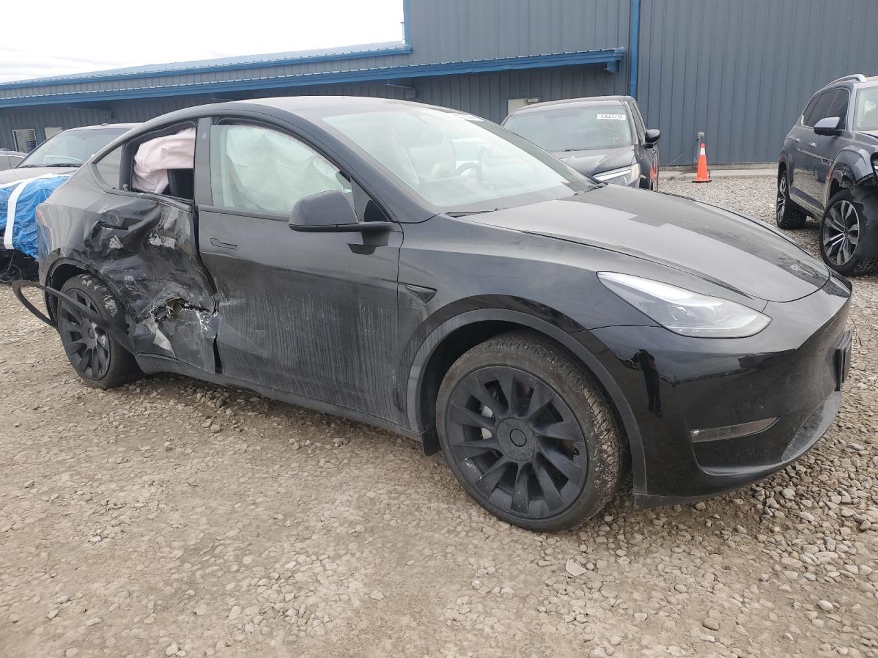 2023 TESLA MODEL Y - Фото 4
