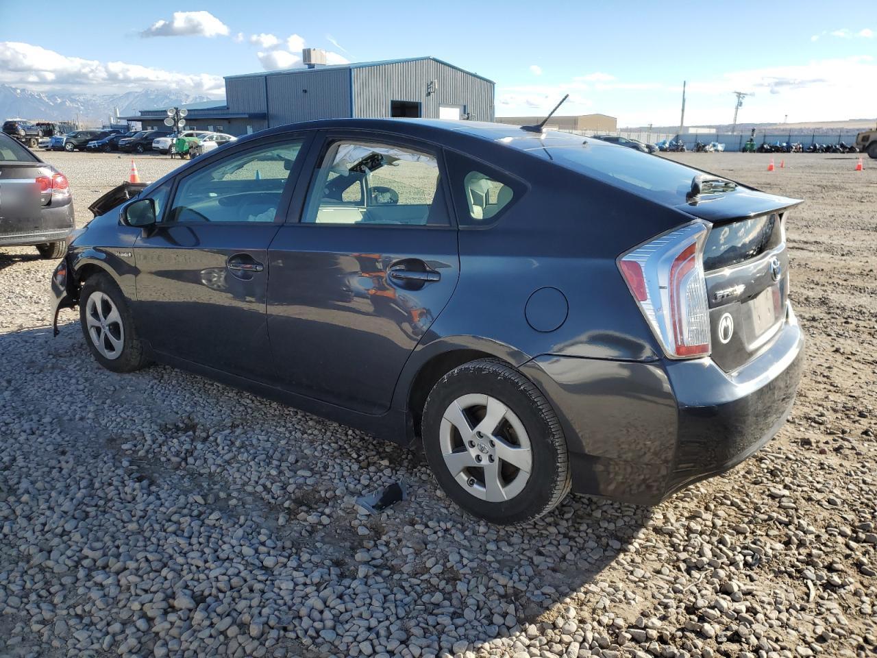 2013 TOYOTA PRIUS - Фото 2