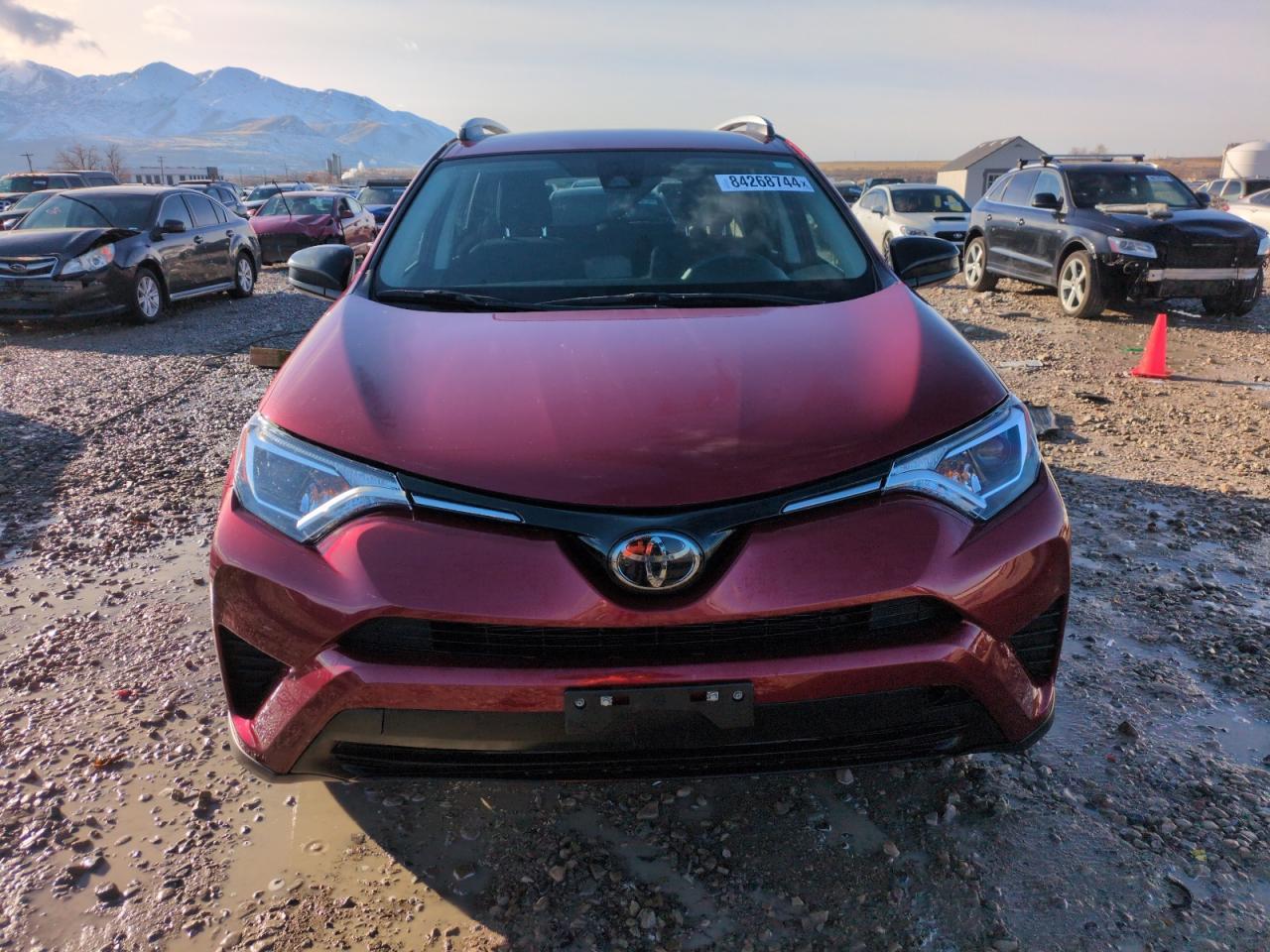 2018 TOYOTA RAV4 LE - Image 5