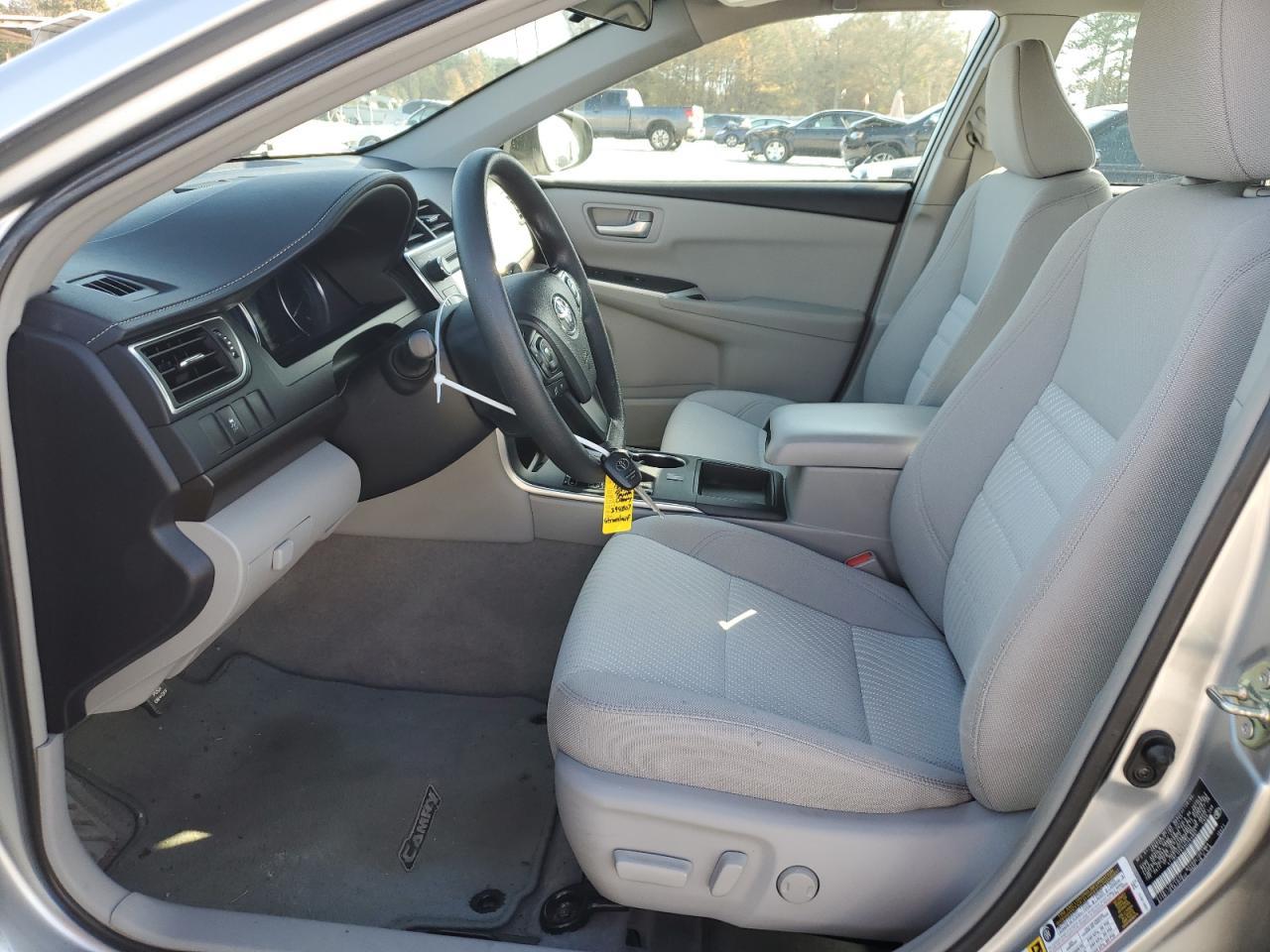 2017 TOYOTA CAMRY LE - Image 7