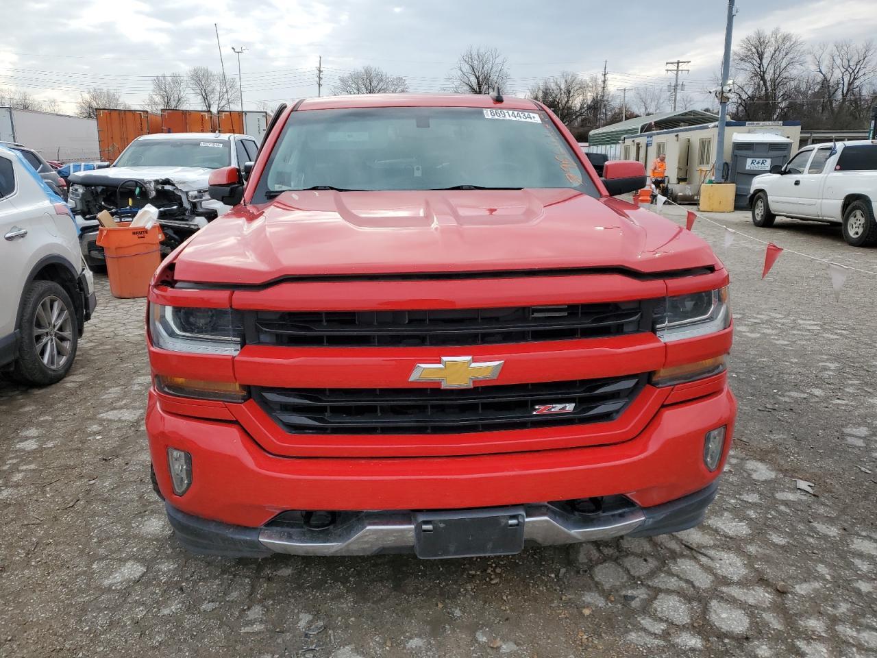 2018 CHEVROLET SILVERADO - Фото 5