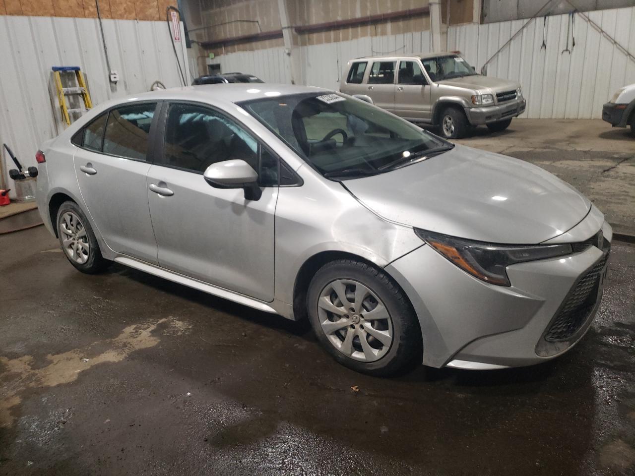 2021 TOYOTA COROLLA LE - Image 4