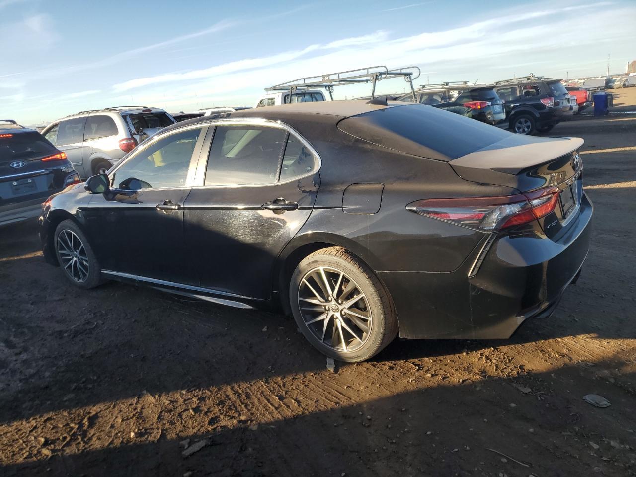 2021 TOYOTA CAMRY SE - Image 2