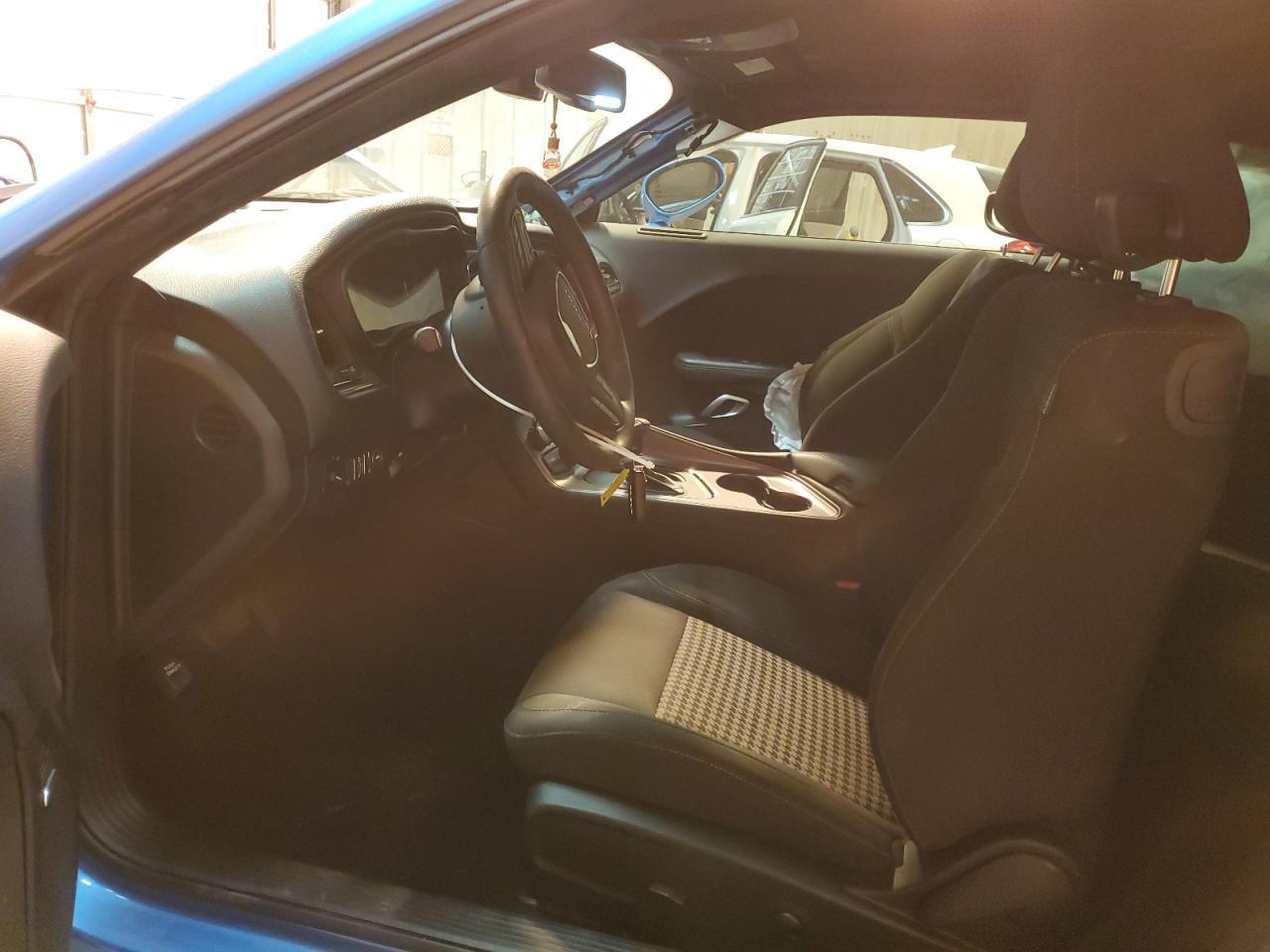 2023 DODGE CHALLENGER - Фото 7