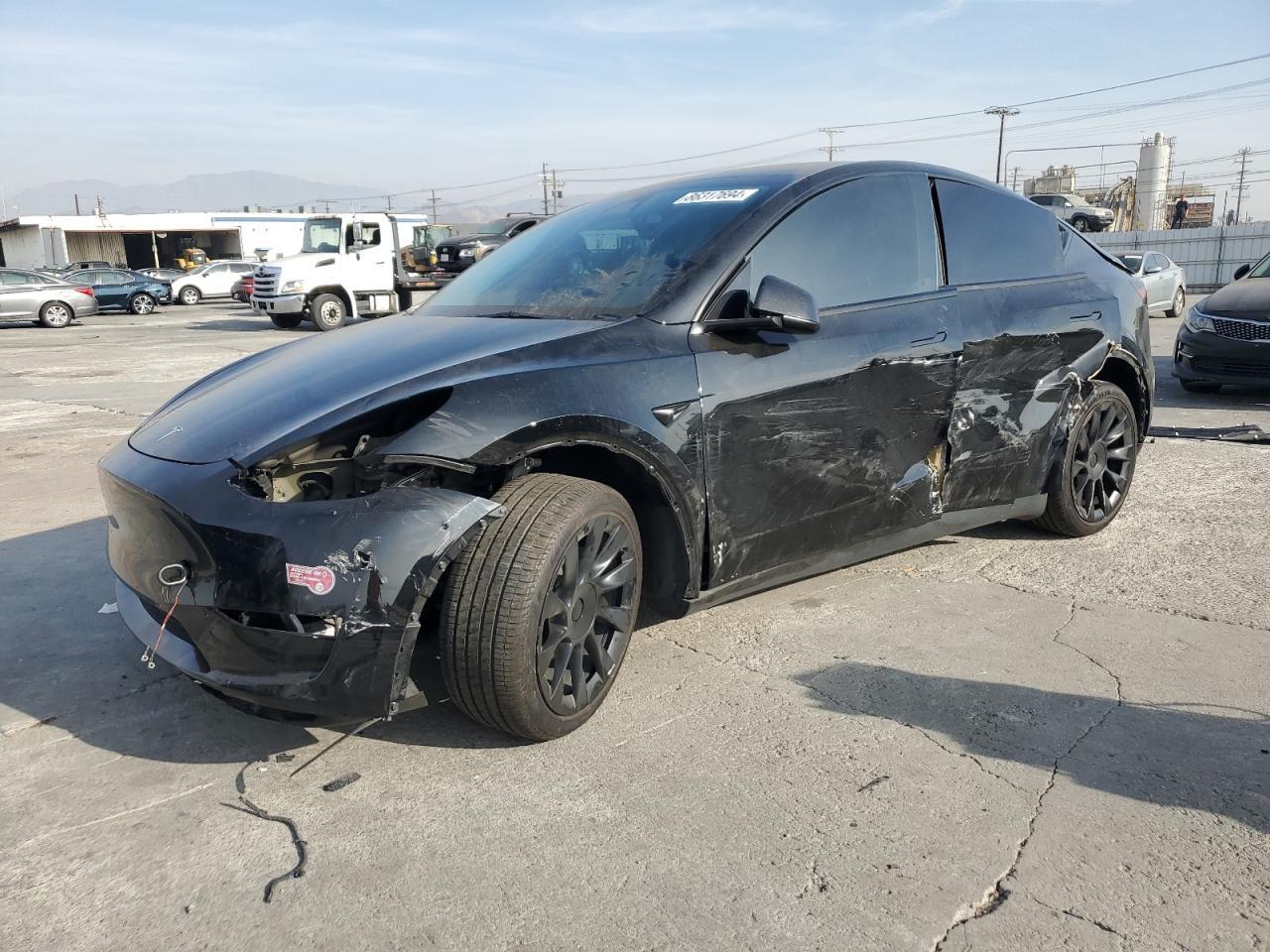2023 TESLA MODEL Y