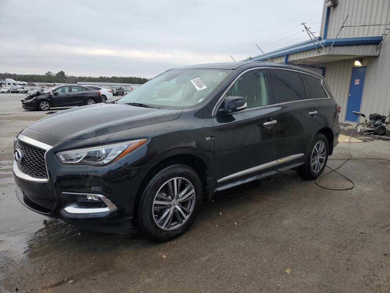 2019 INFINITI QX60 LUXE