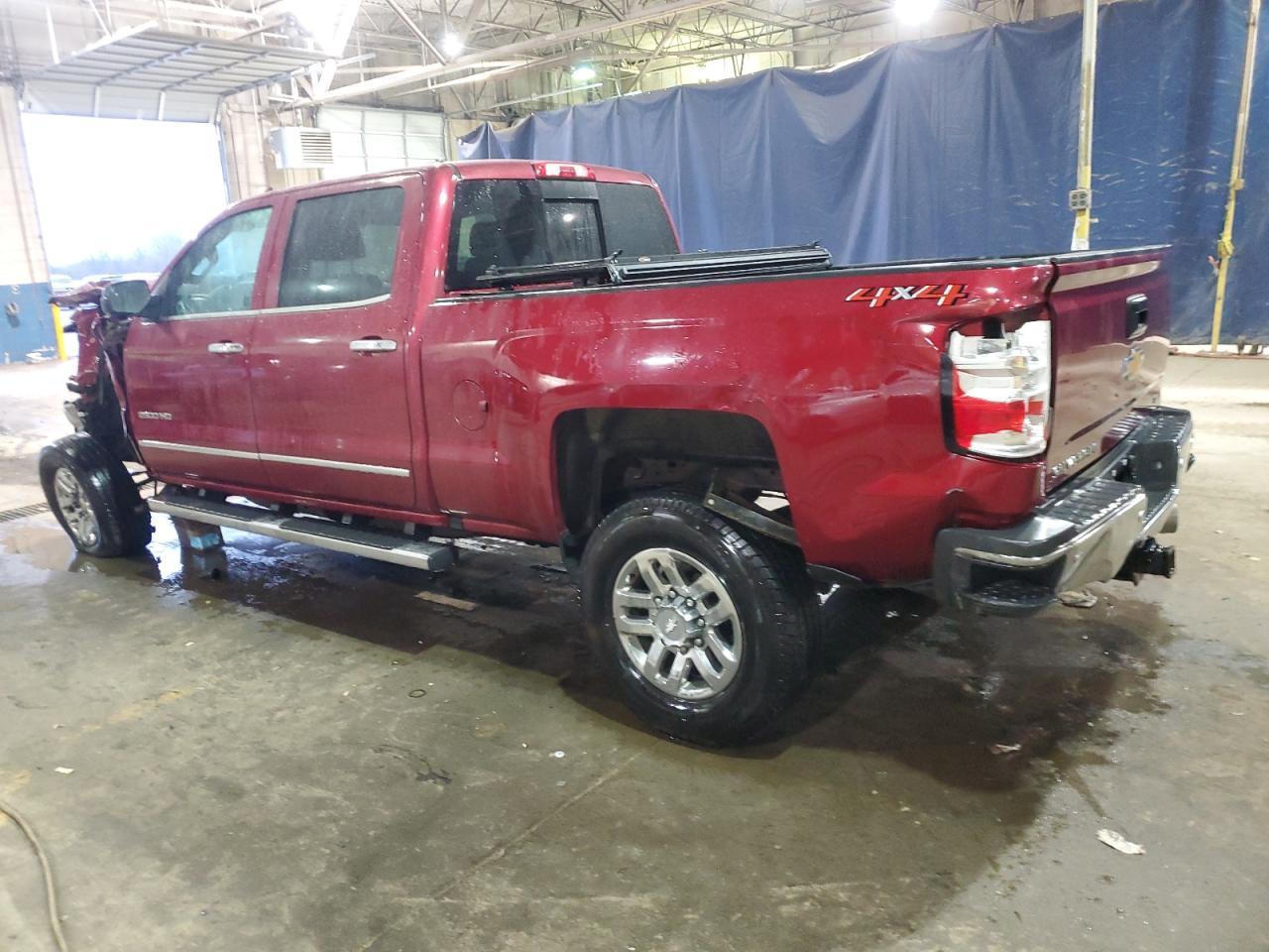 2019 CHEVROLET SILVERADO - Фото 2