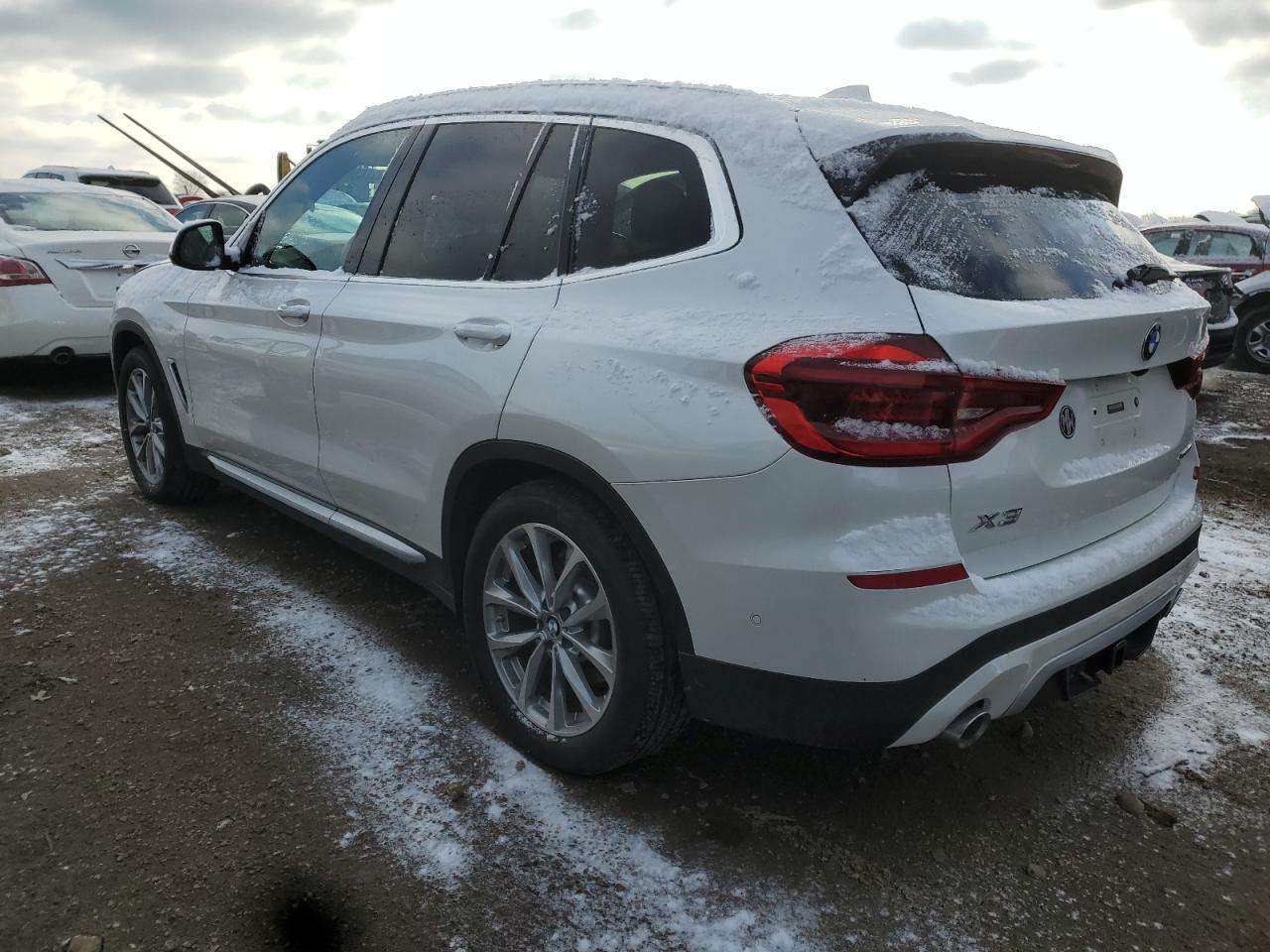 2019 BMW X3 XDRIVE3 - Фото 2