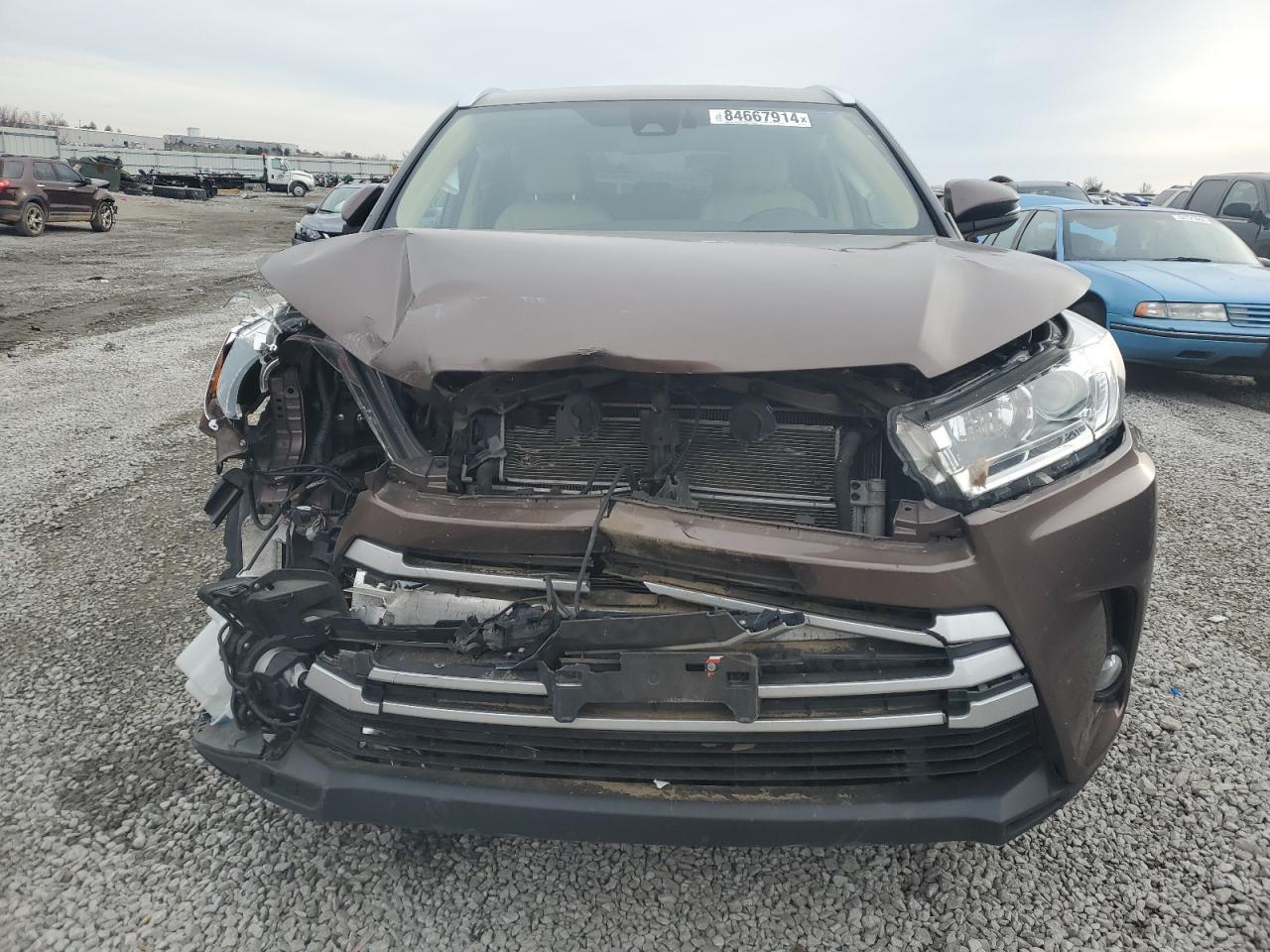 2019 TOYOTA HIGHLANDER - Фото 5