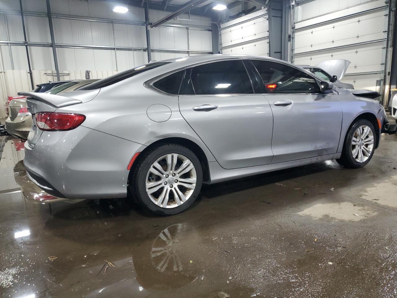 2015 CHRYSLER 200 LIMITE - Фото 3