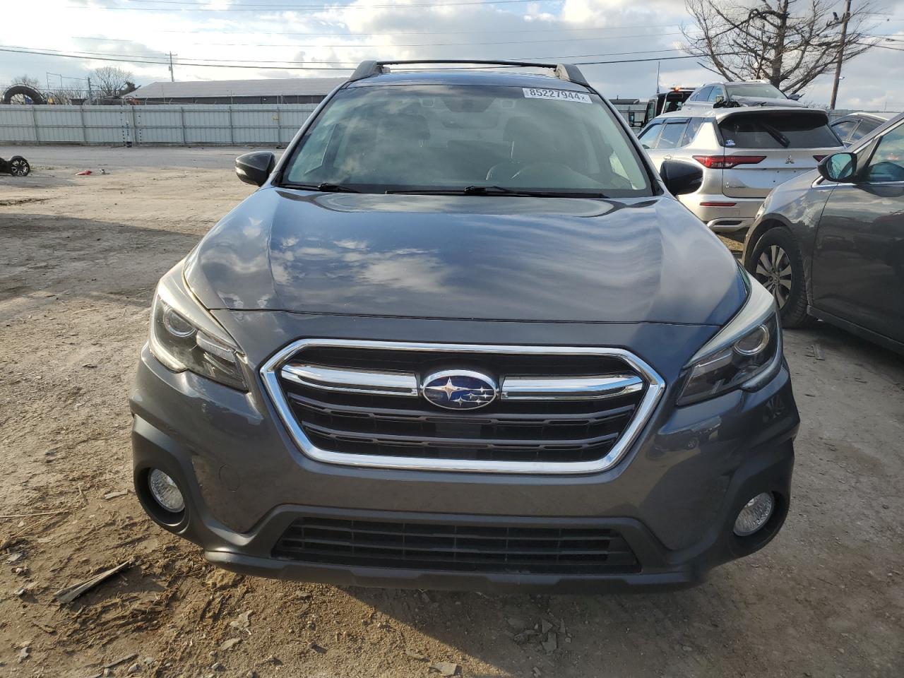 2018 SUBARU OUTBACK 3. - Image 5
