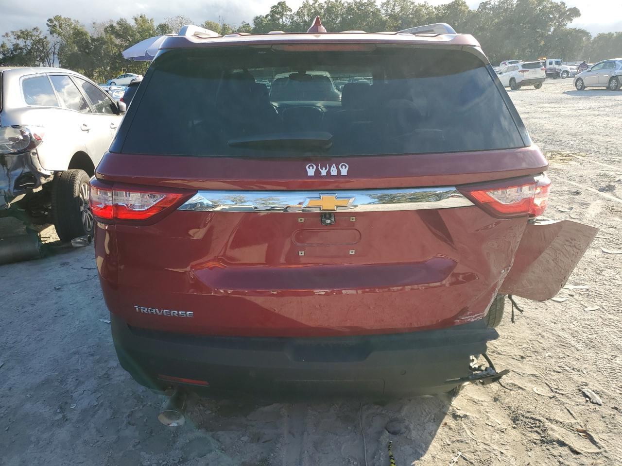 2018 CHEVROLET TRAVERSE L - Фото 6