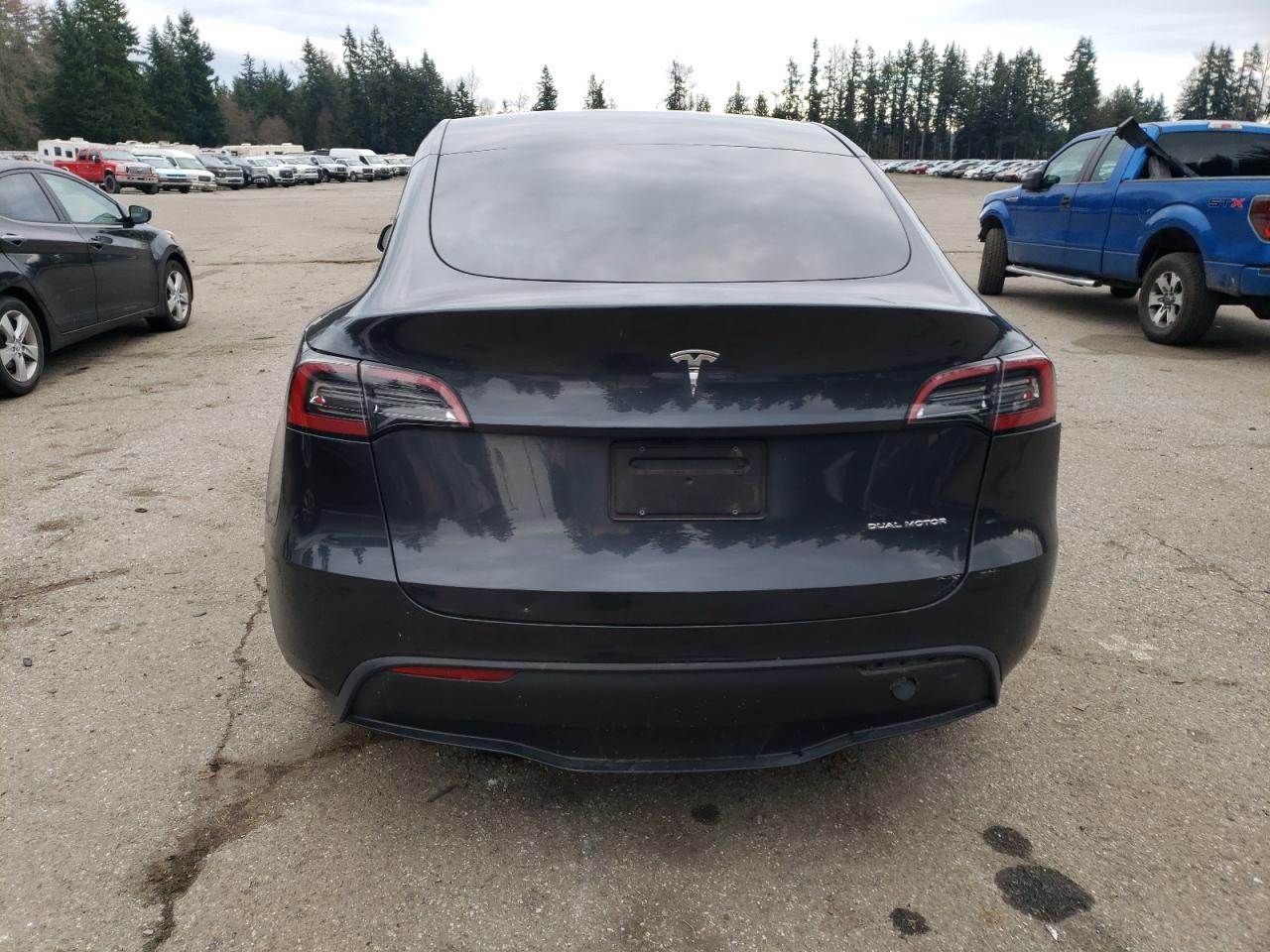 2024 TESLA MODEL Y - Image 6