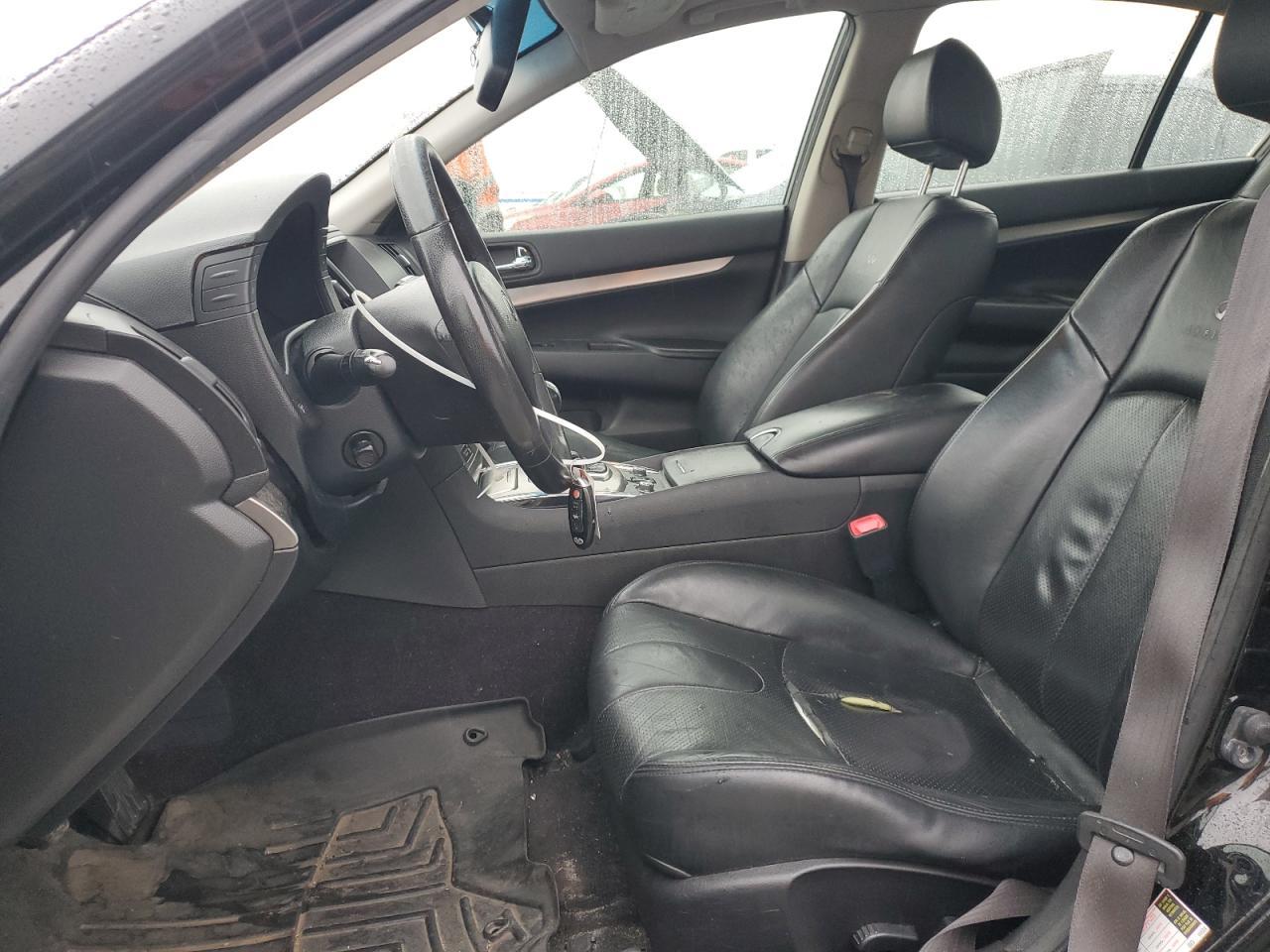 2012 INFINITI G37 - Image 7