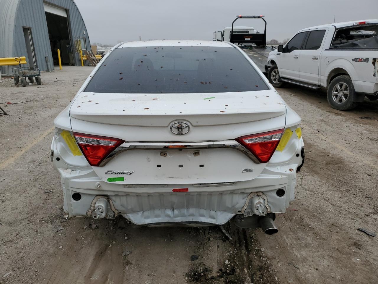 2017 TOYOTA CAMRY LE - Фото 6