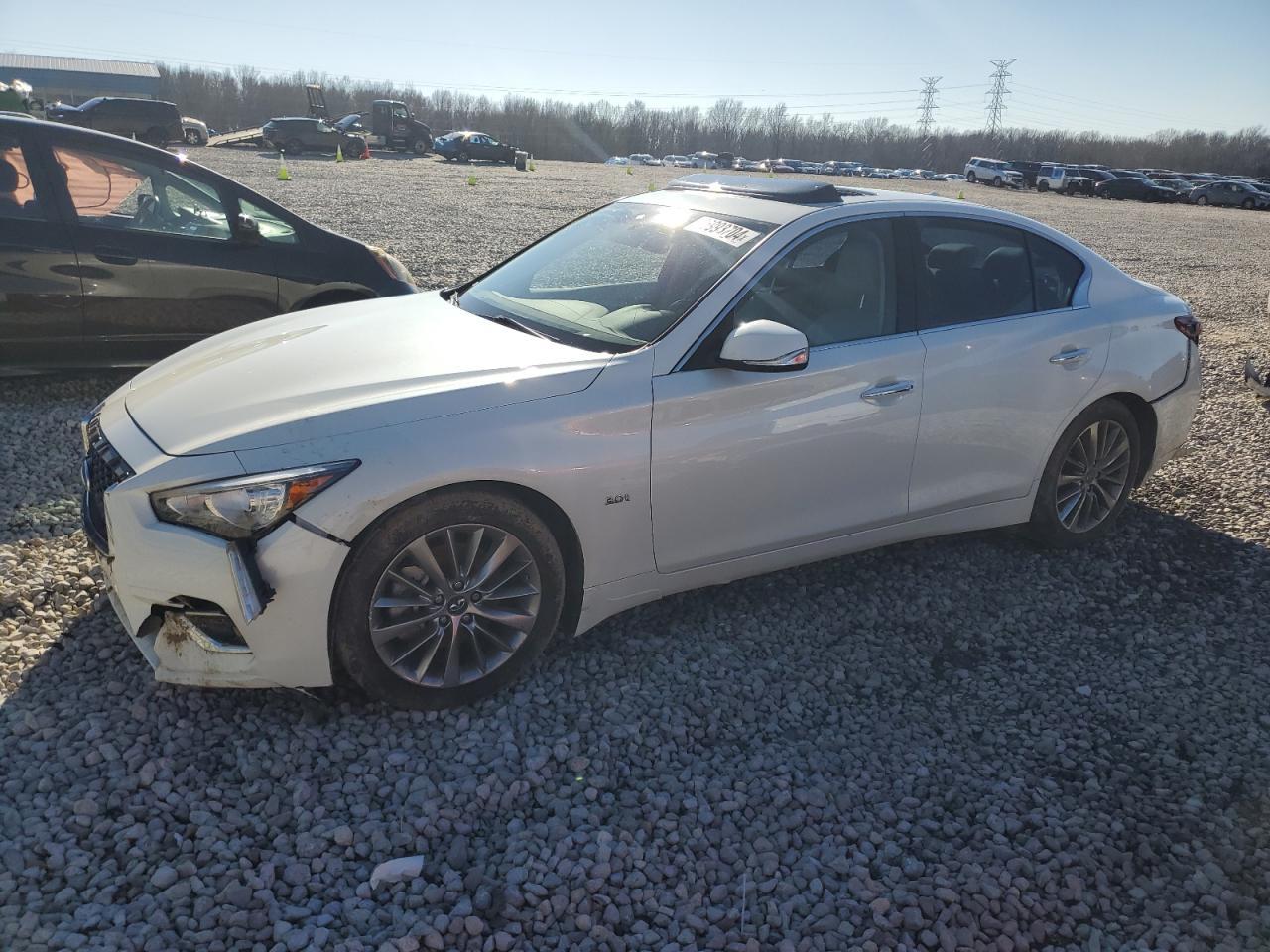 2018 INFINITI Q50 LUXE
