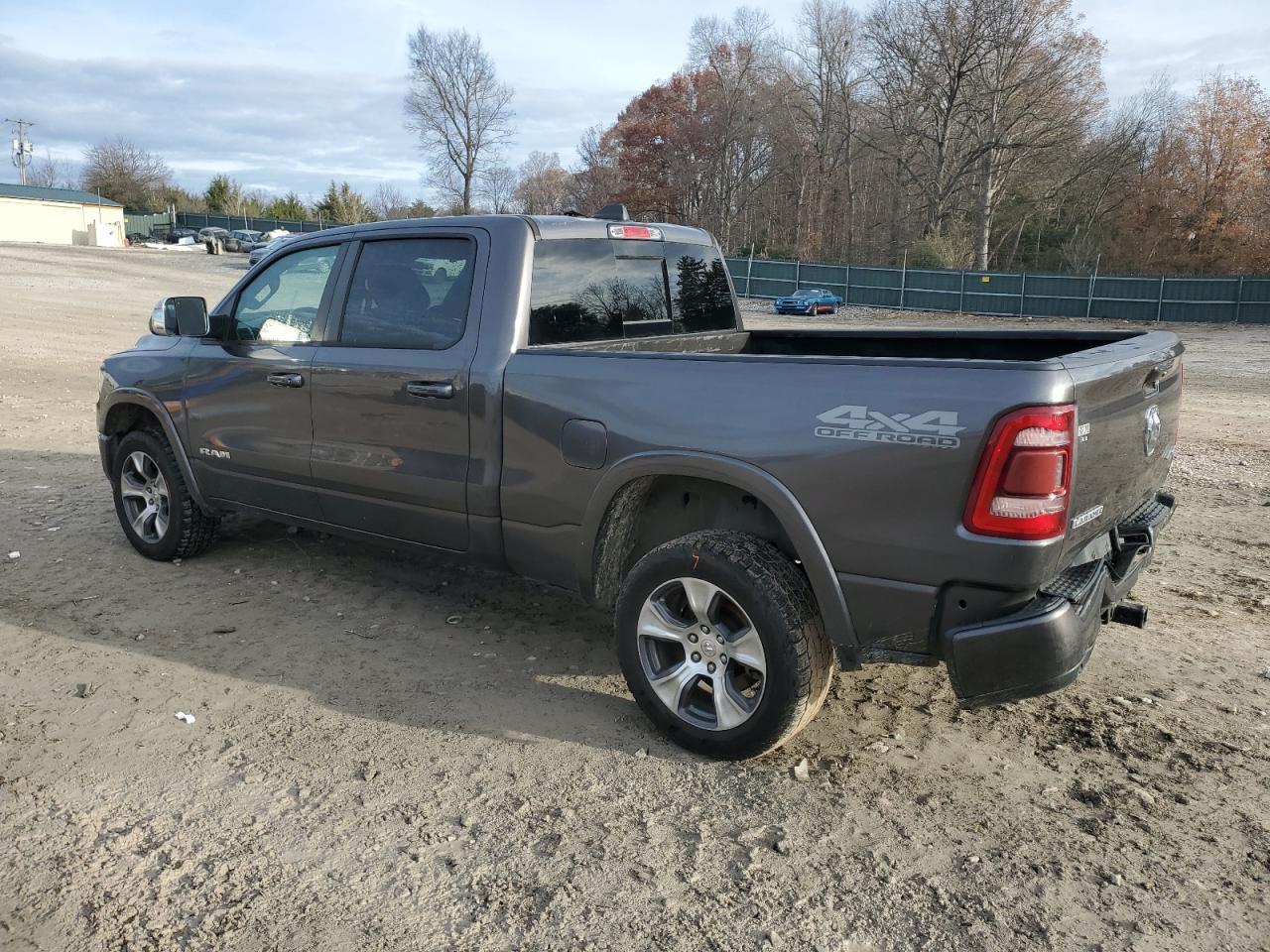 2019 RAM 1500 LARAM - Фото 2