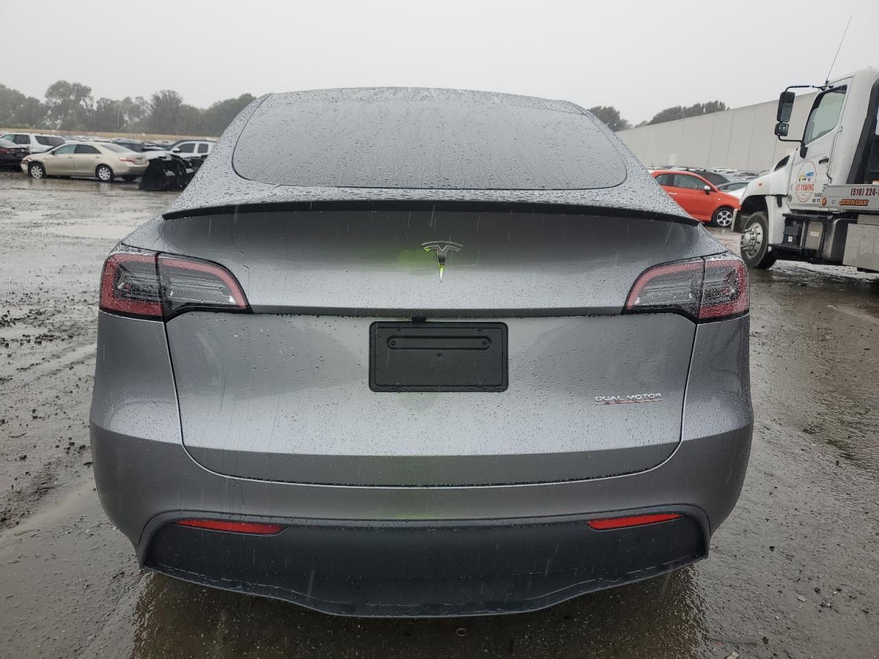 2025 TESLA MODEL Y - Image 6