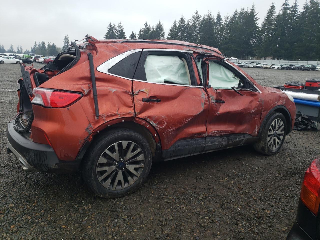 2020 FORD ESCAPE TIT - Image 3