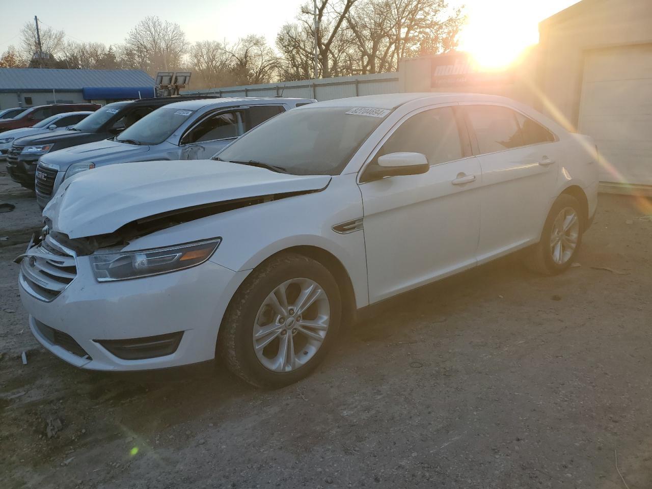2014 FORD TAURUS SEL