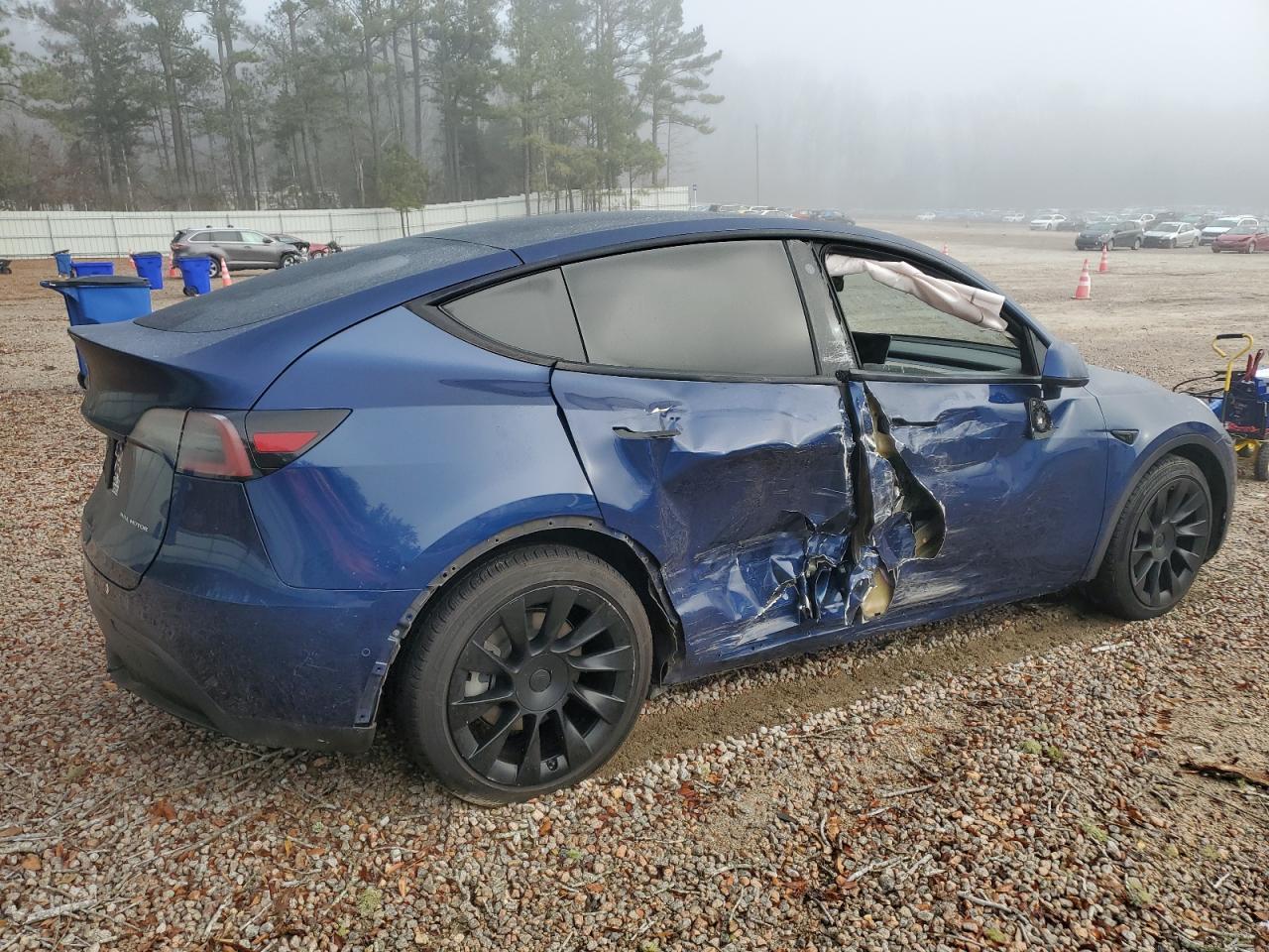 2022 TESLA MODEL Y - Image 3