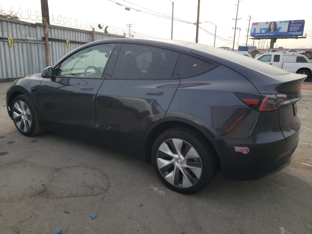 2024 TESLA MODEL Y - Image 2