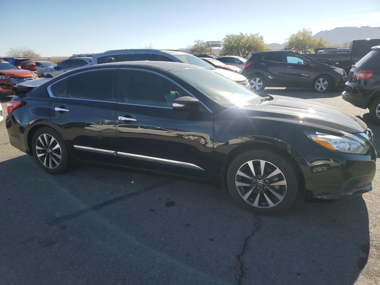 2016 NISSAN ALTIMA 2.5 - Фото 4