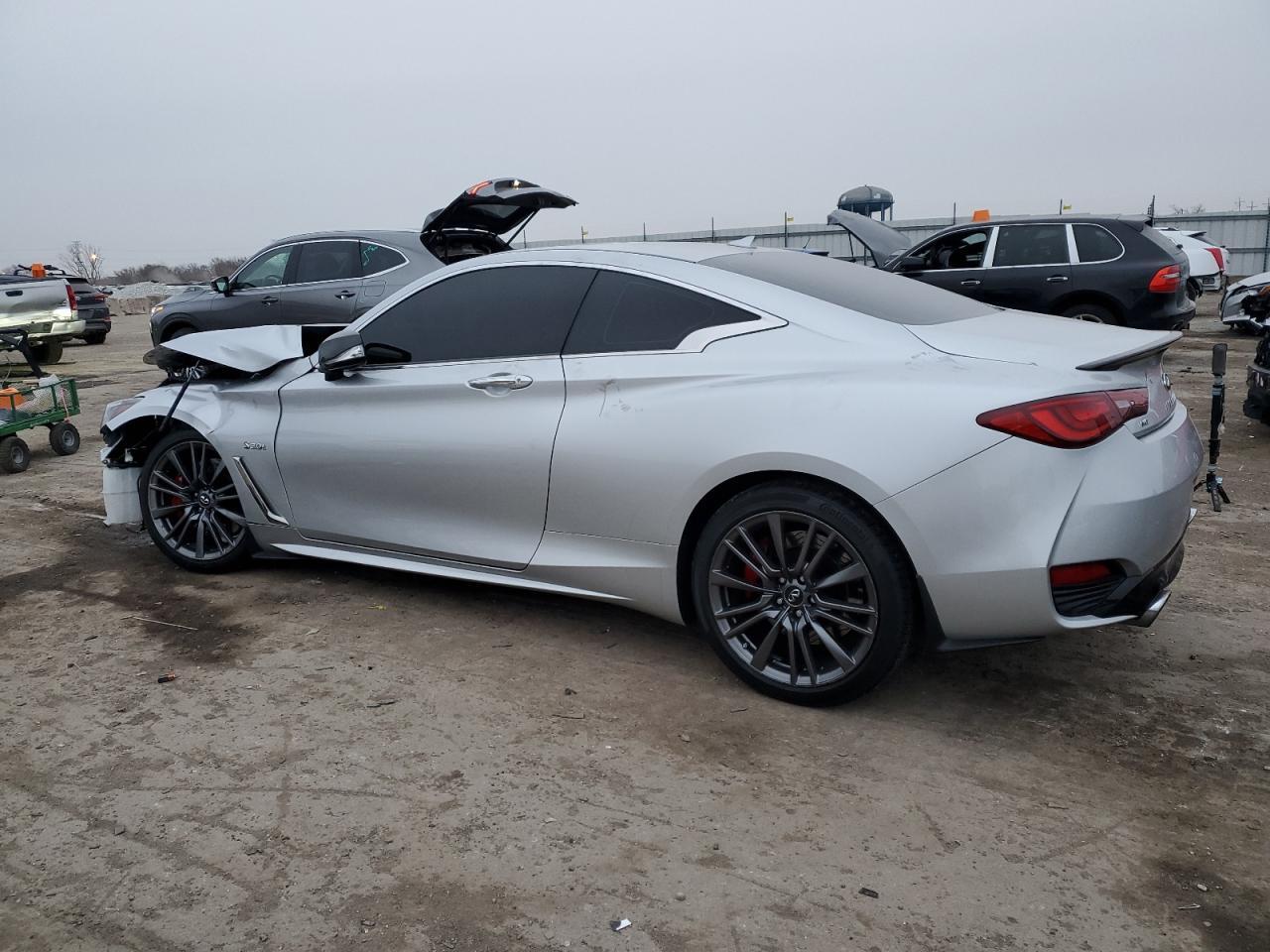 2017 INFINITI Q60 RED SP - Image 2