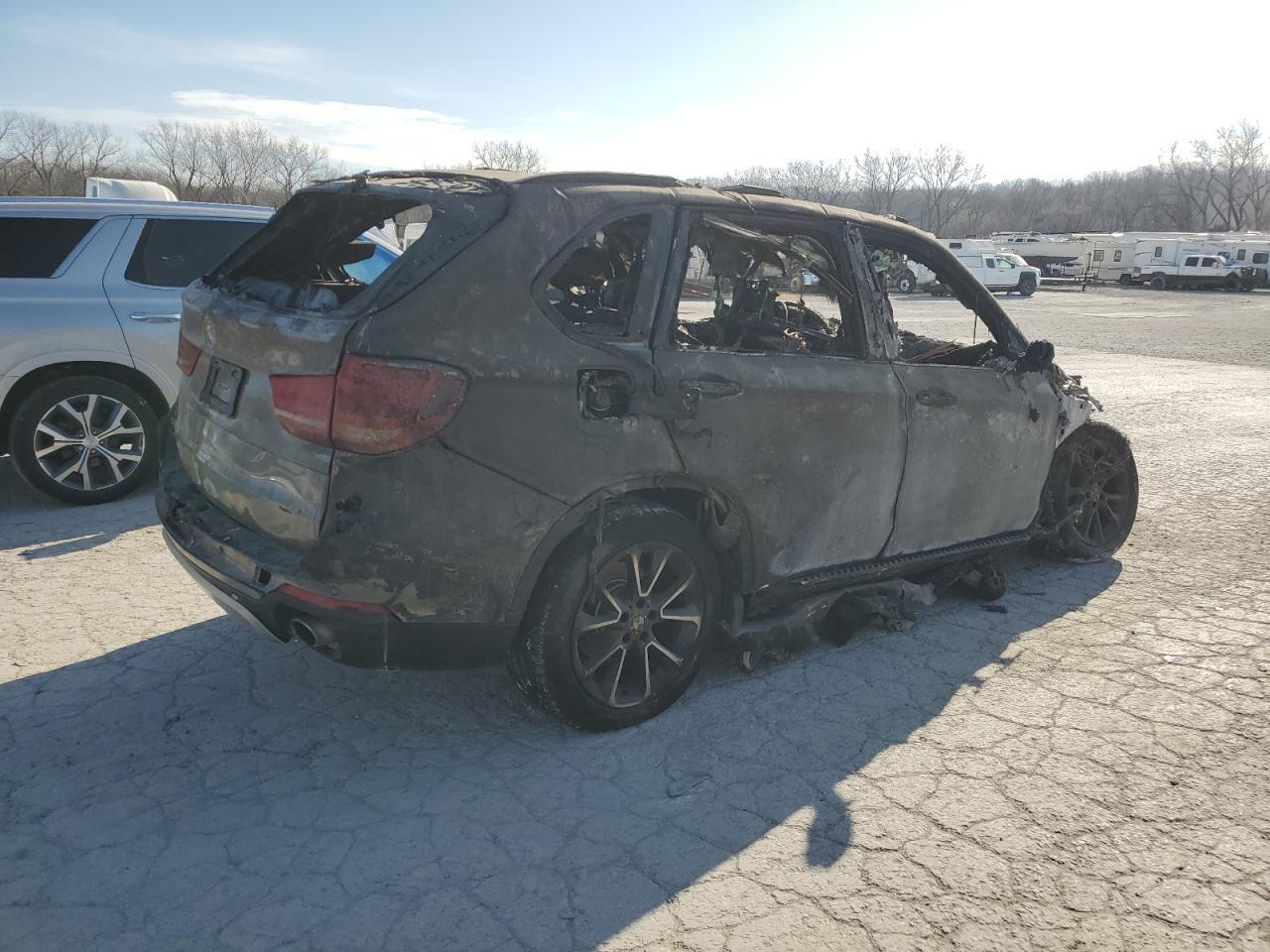 2017 BMW X5 XDRIVE3 - Image 3