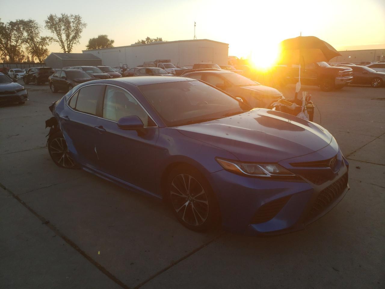 2018 TOYOTA CAMRY L - Image 4