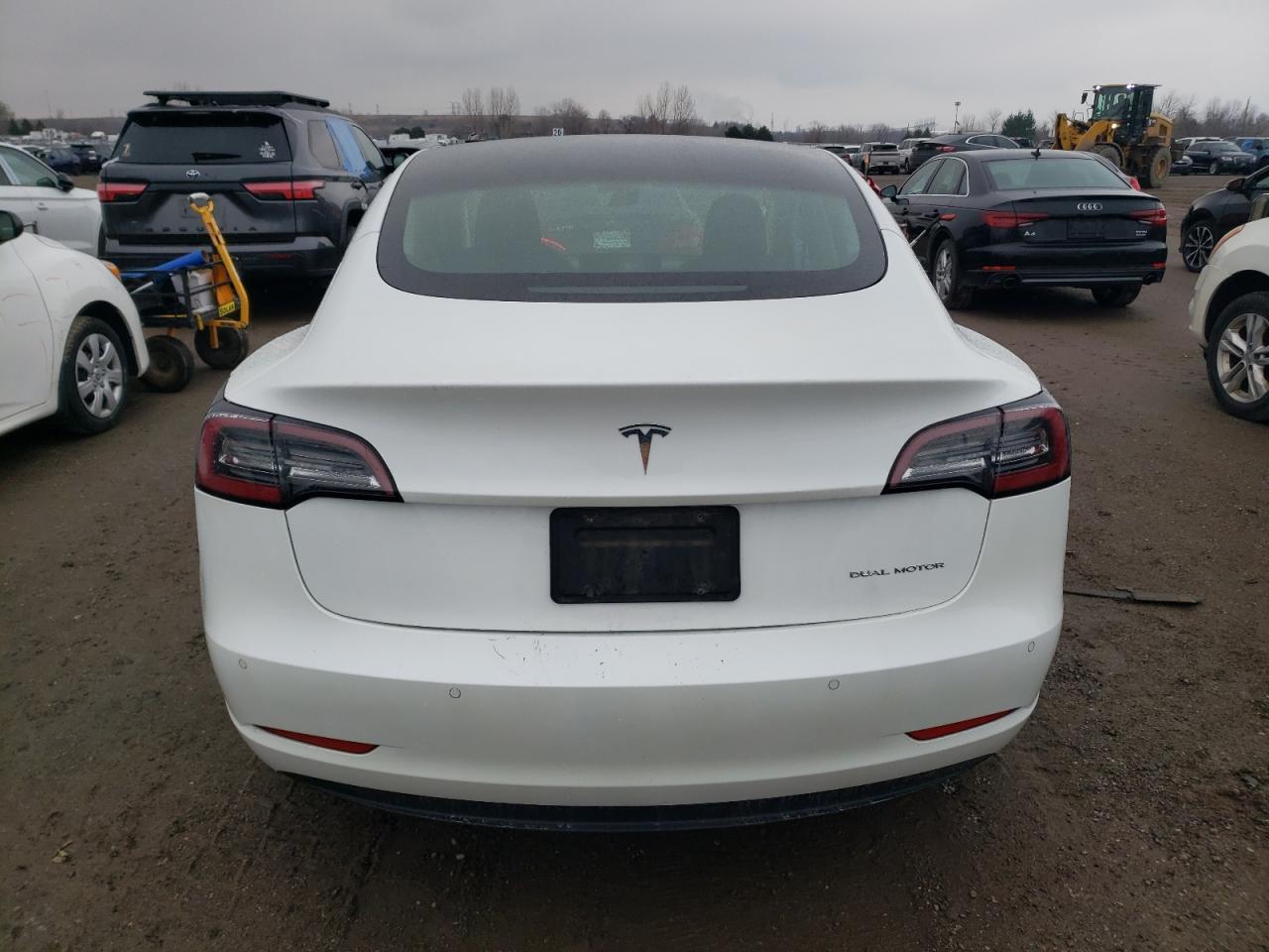 2022 TESLA MODEL 3 - Image 6