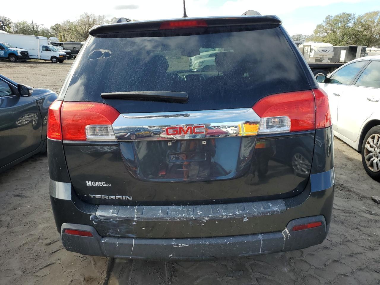2013 GMC TERRAIN SL - Image 6