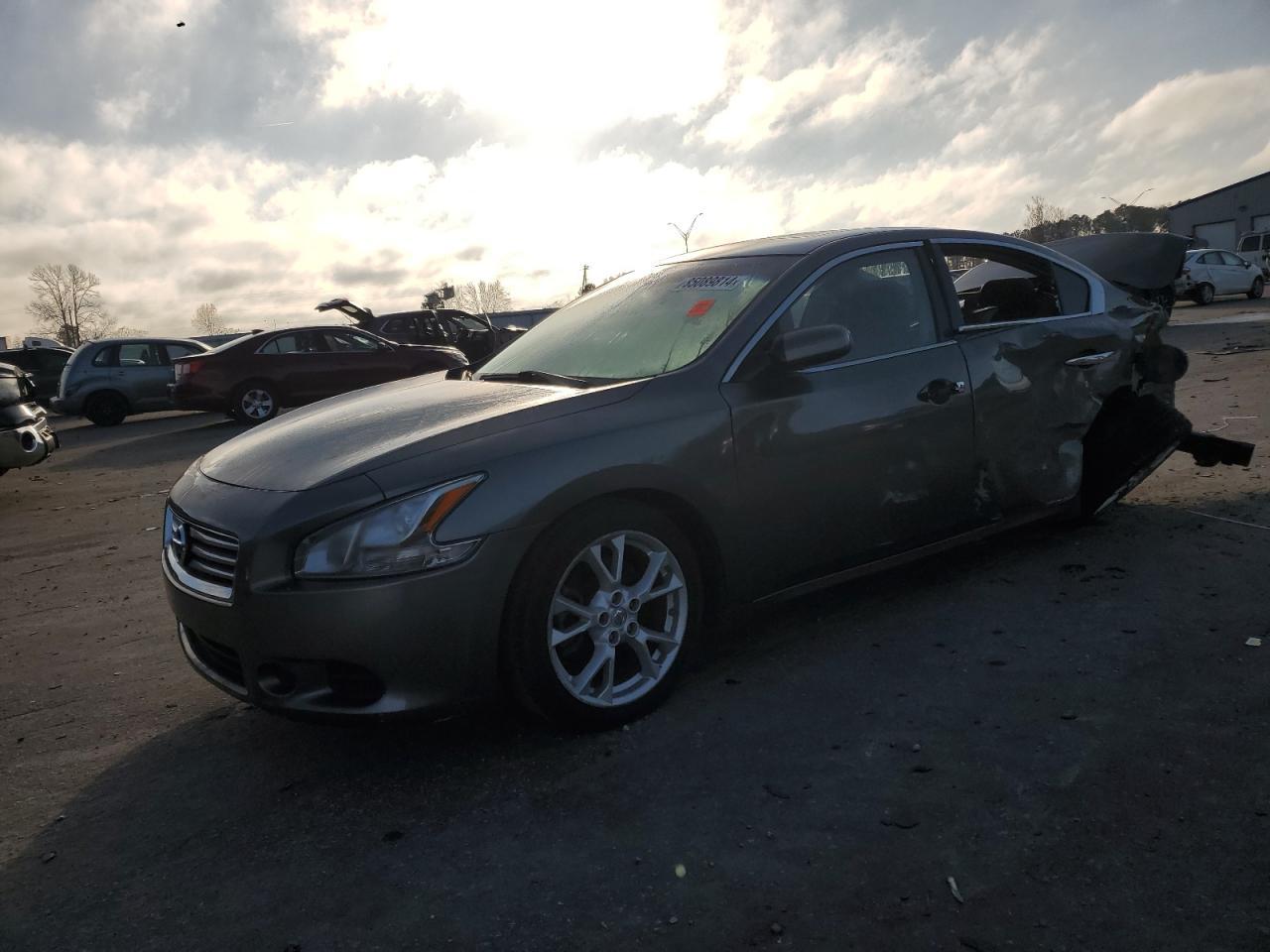 2014 NISSAN MAXIMA S