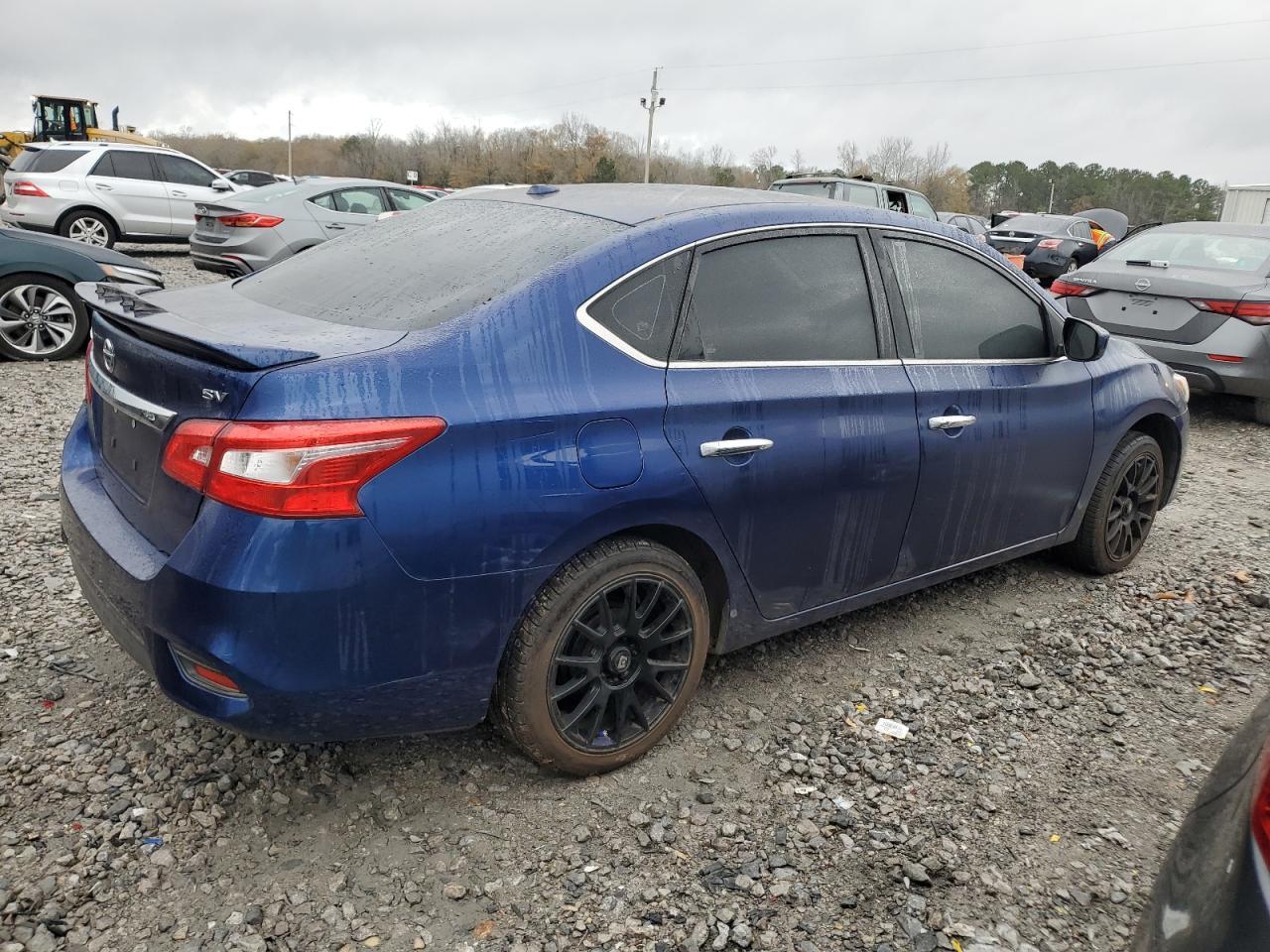 2017 NISSAN SENTRA S - Фото 3