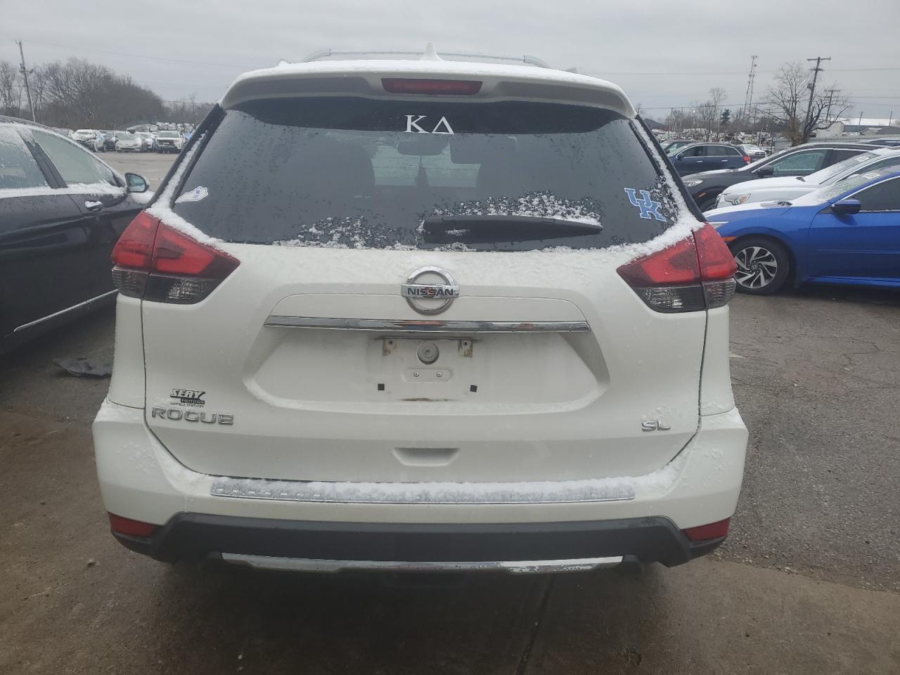 2017 NISSAN ROGUE S - Фото 6