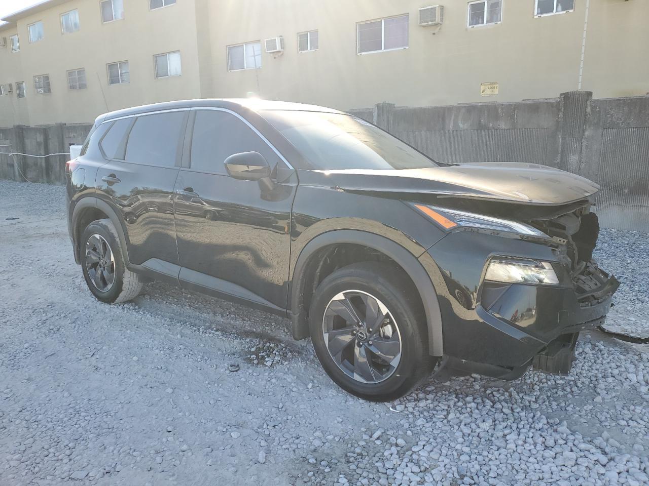 2024 NISSAN ROGUE SV - Фото 4