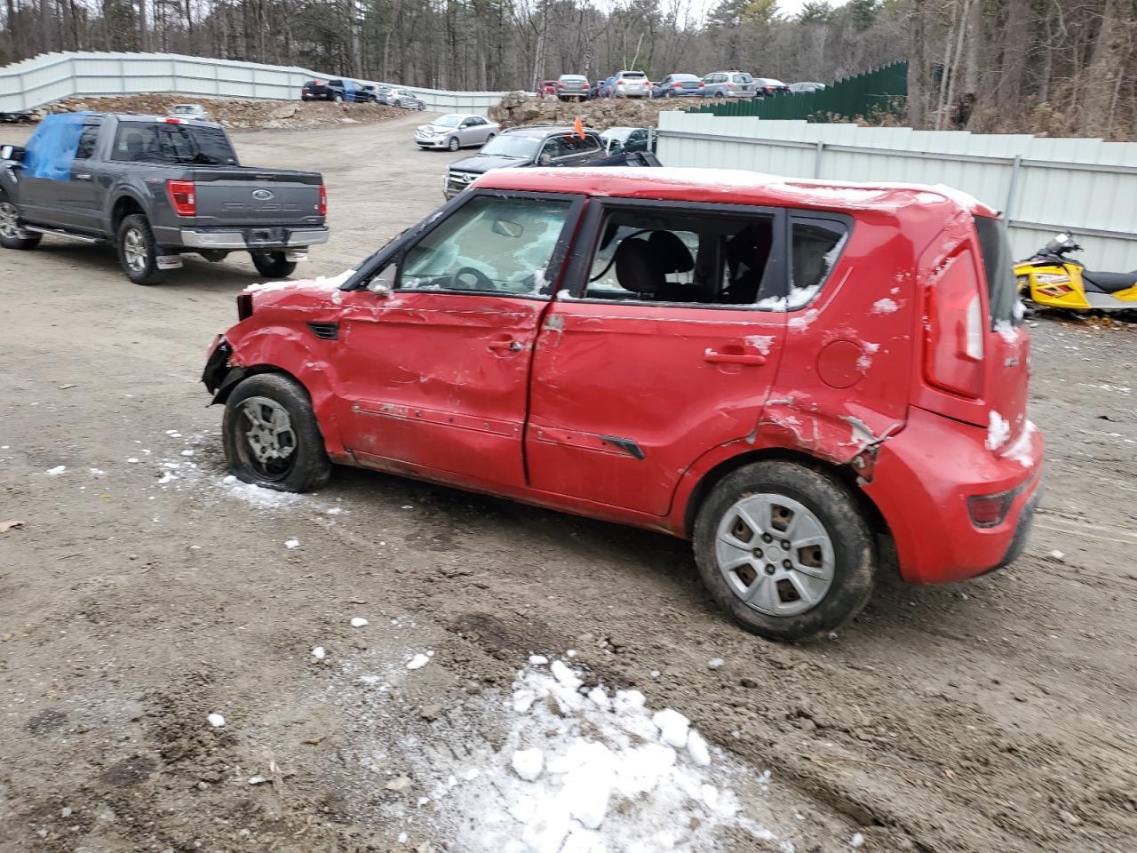 2013 KIA SOUL - Image 2