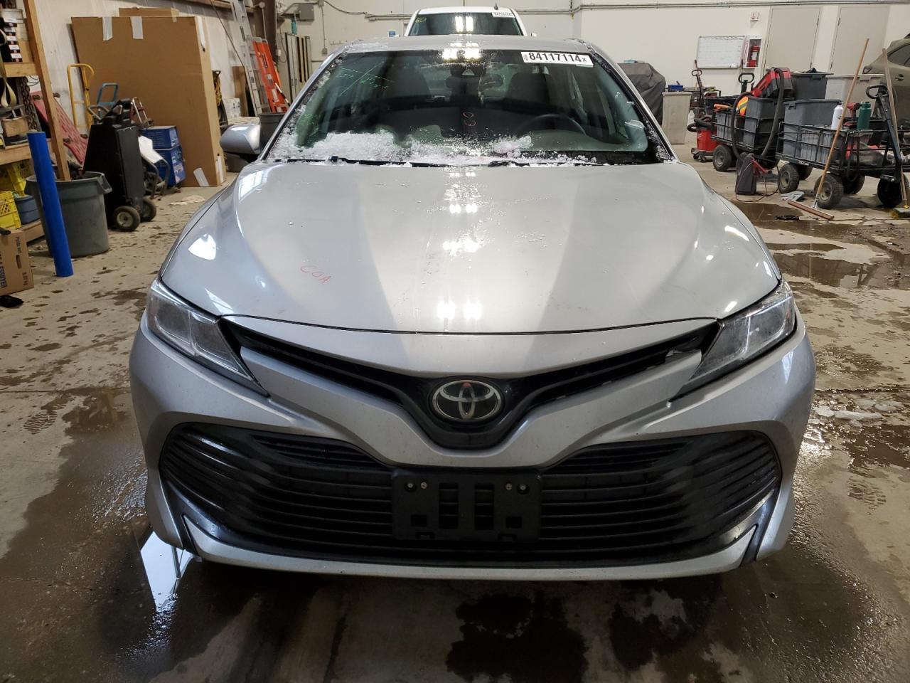 2020 TOYOTA CAMRY LE - Фото 5