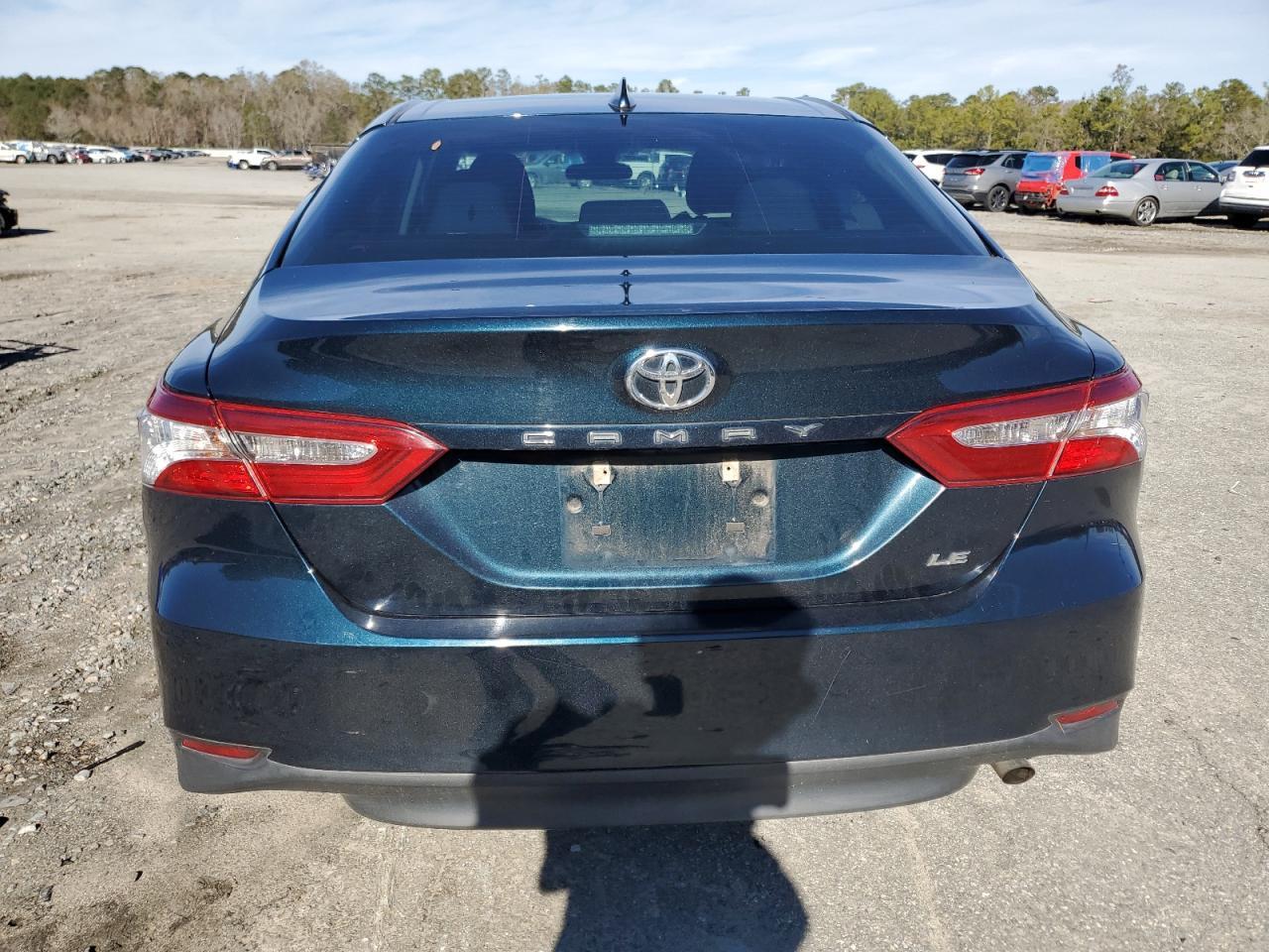 2020 TOYOTA CAMRY LE - Фото 6