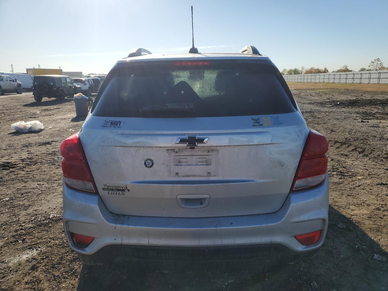 2021 CHEVROLET TRAX 1LT - Image 6