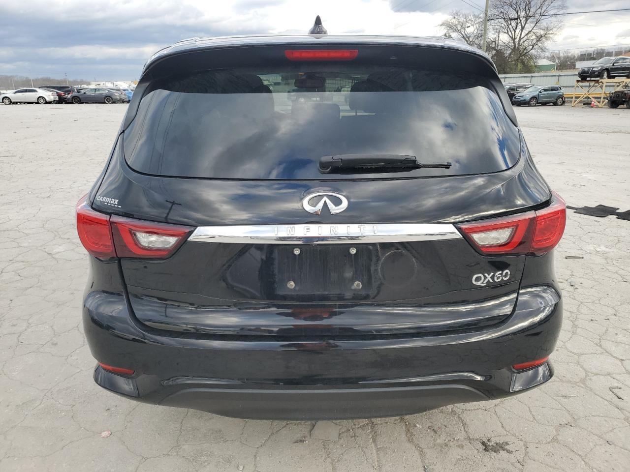 2019 INFINITI QX60 LUXE - Image 6