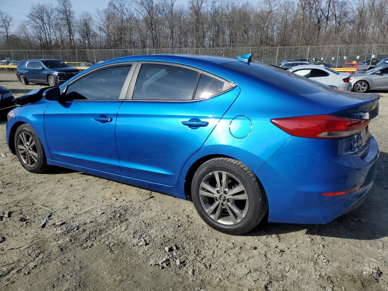 2017 HYUNDAI ELANTRA SE - Фото 2
