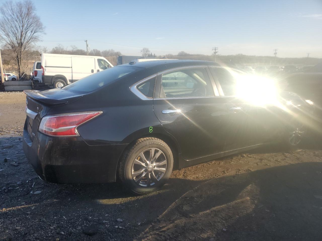 2015 NISSAN ALTIMA 2.5 - Фото 3