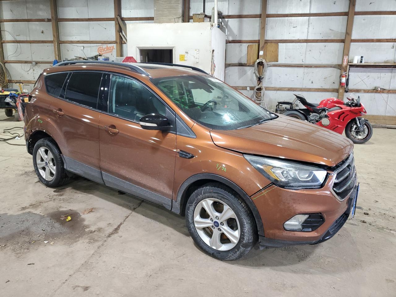 2017 FORD ESCAPE TIT - Image 4
